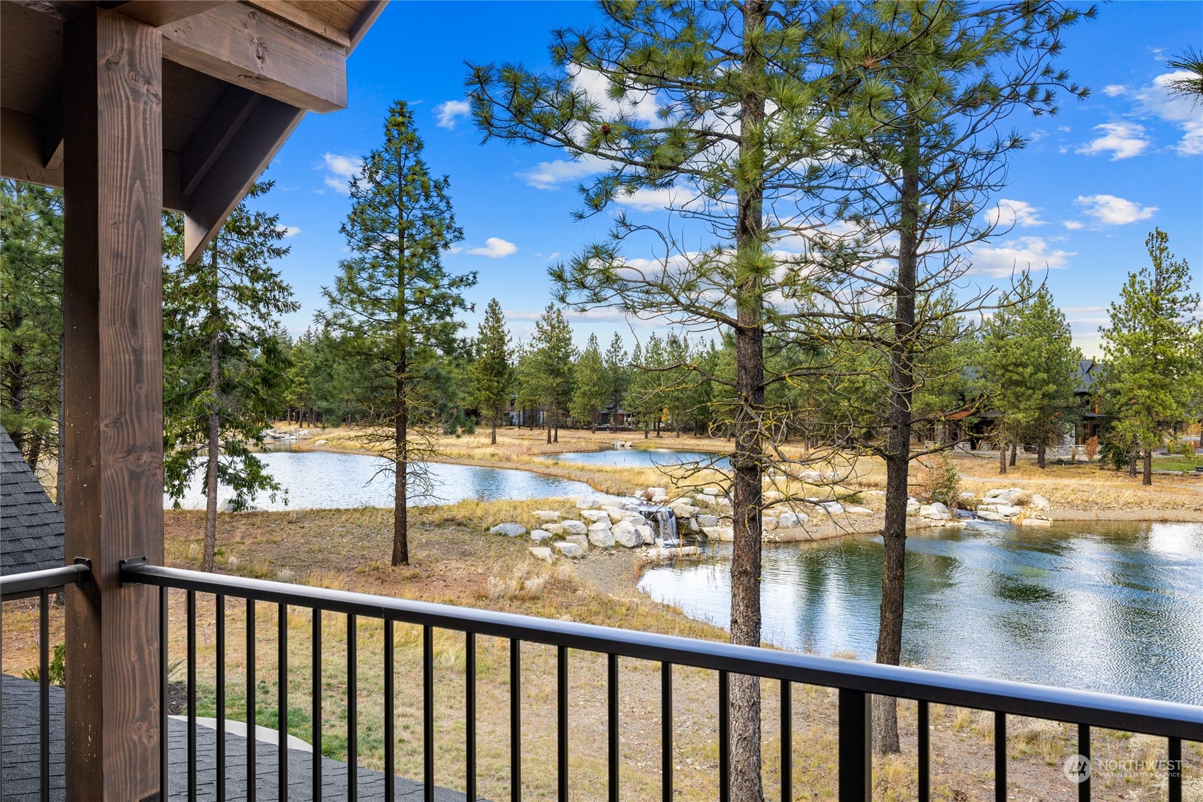 property viewer photo 20