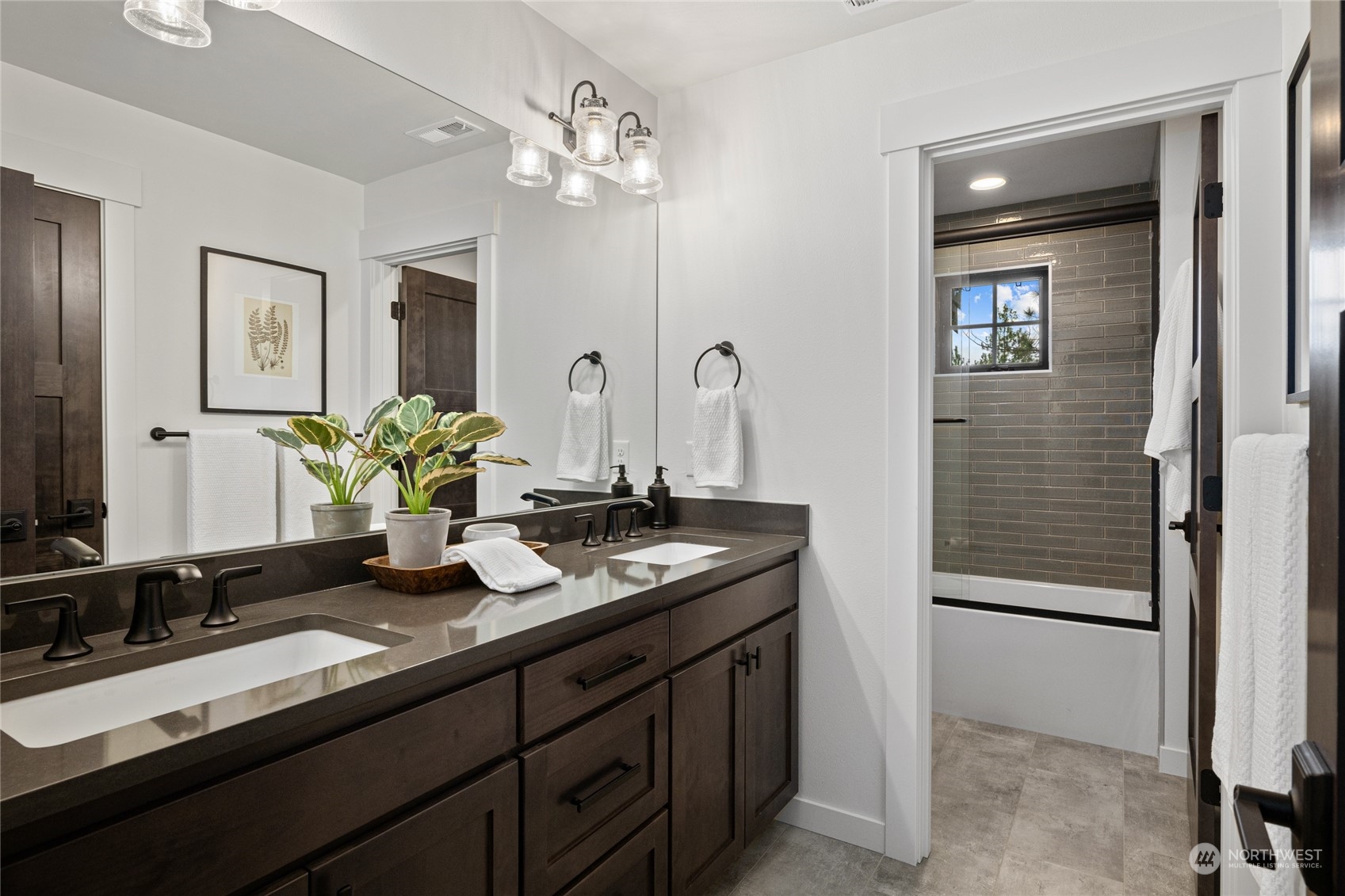 property viewer photo 21