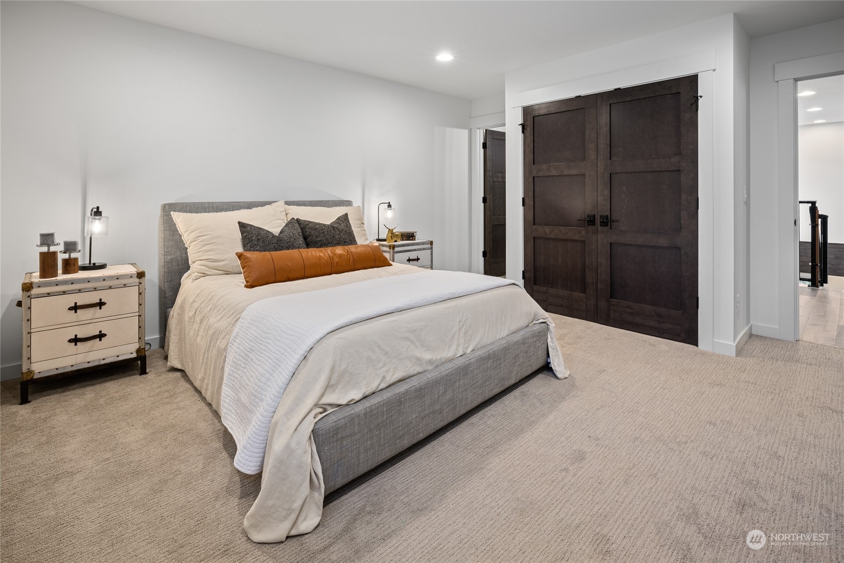property viewer photo 22