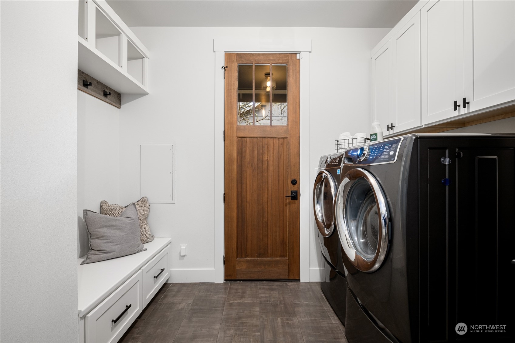 property viewer photo 24