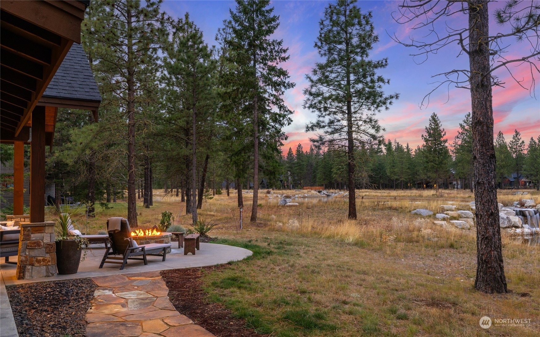 property viewer photo 25