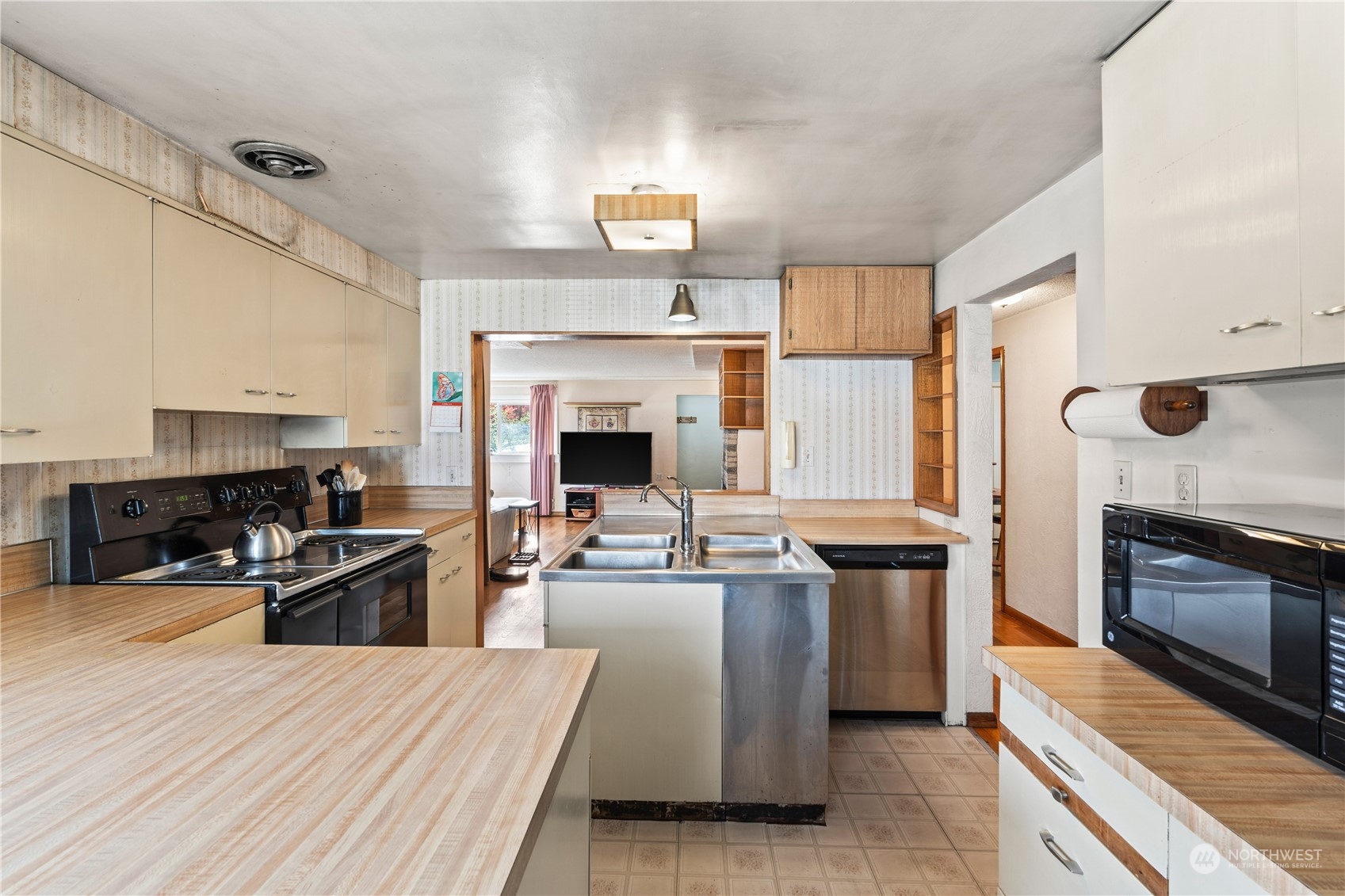 property viewer photo 13