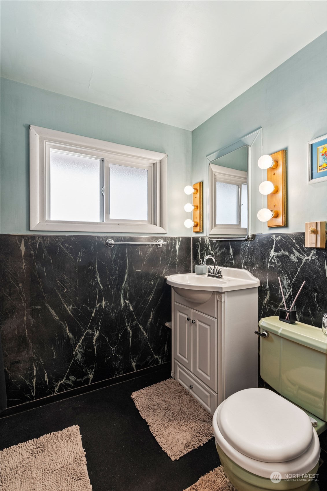 property viewer photo 18
