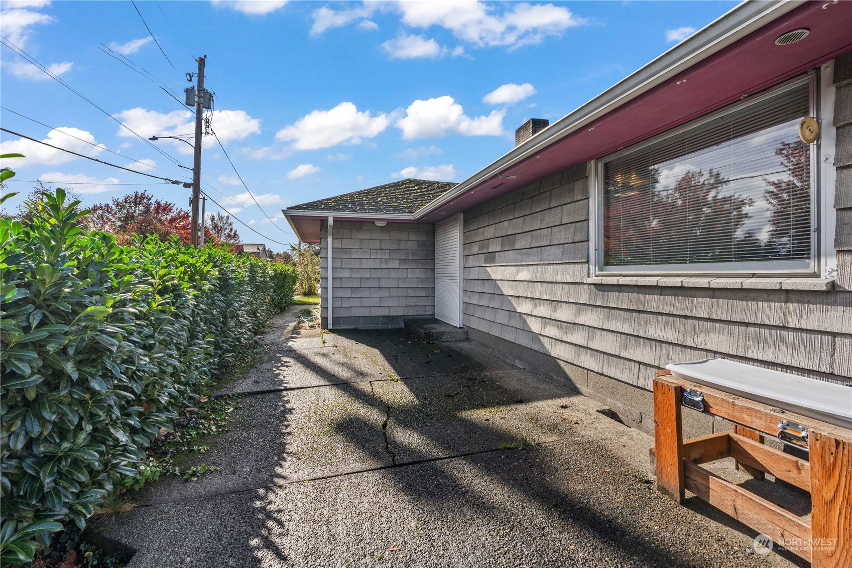 property viewer photo 25