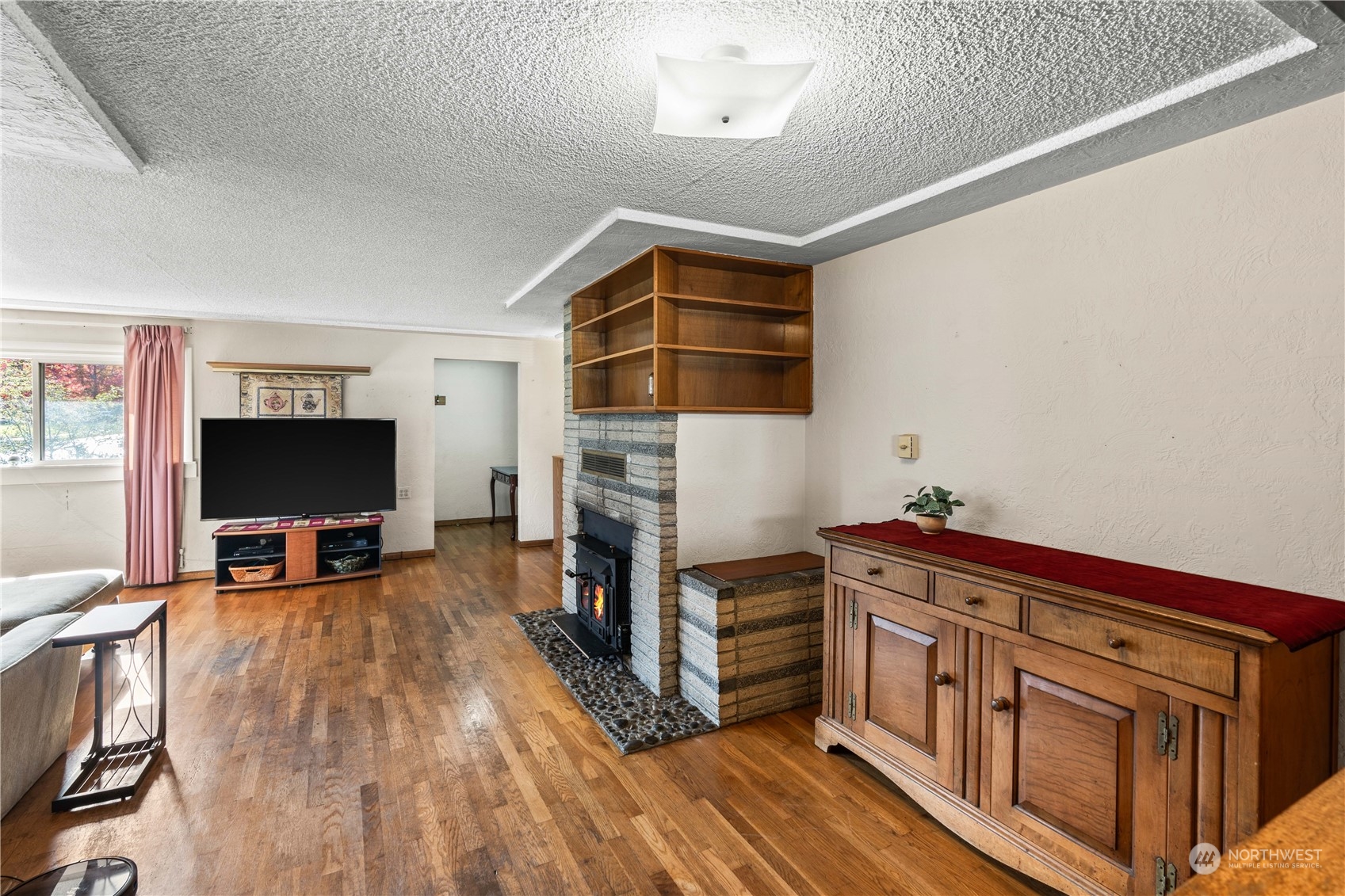 property viewer photo 9