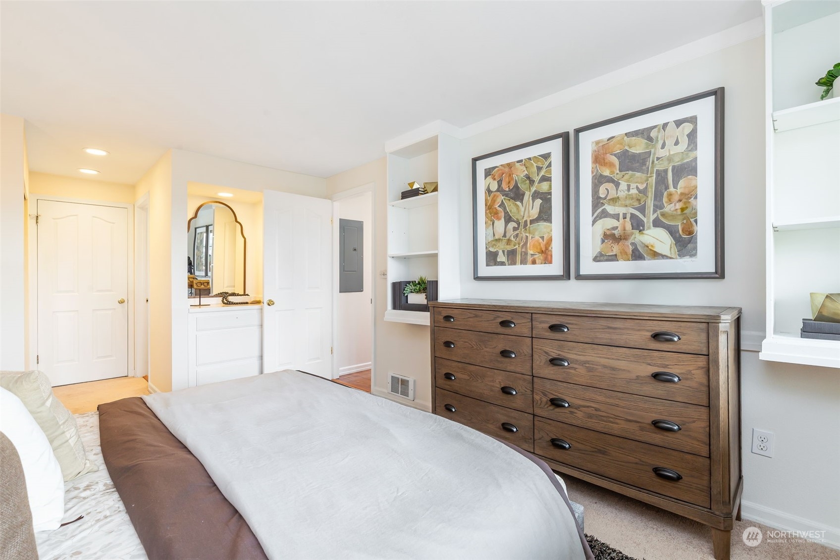 property viewer photo 20
