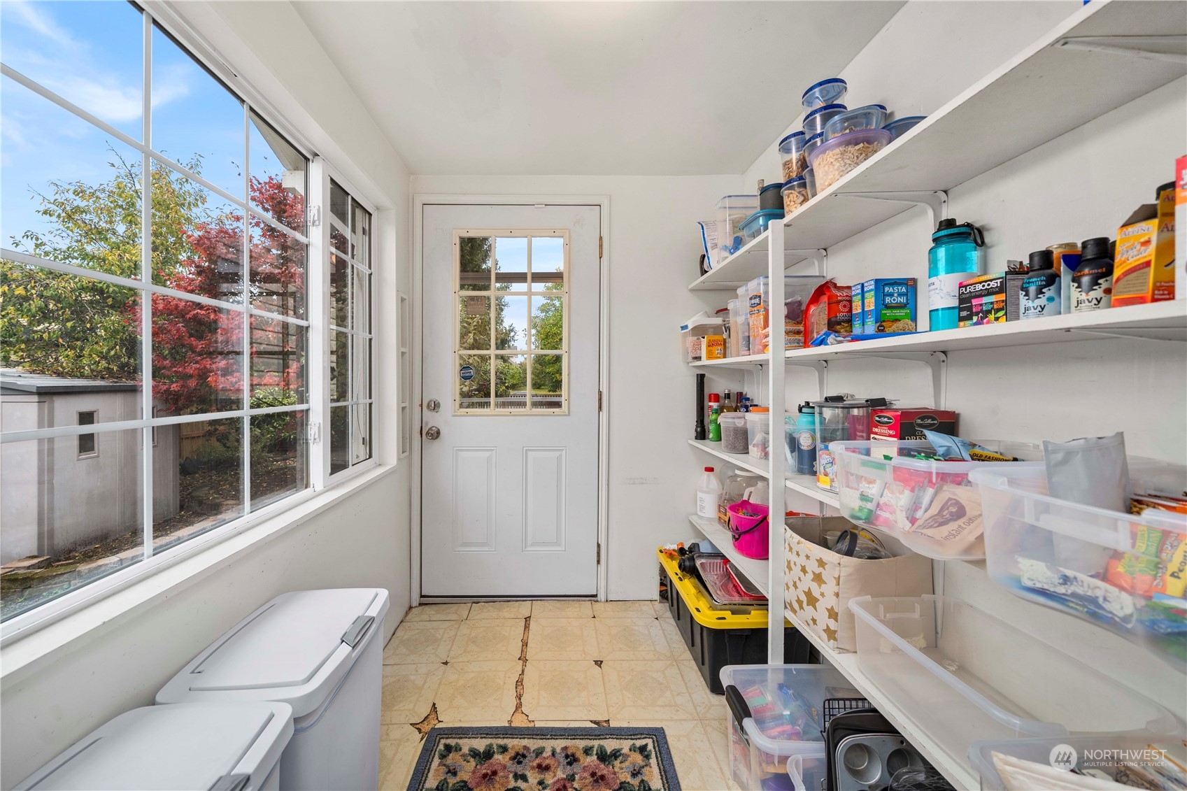 property viewer photo 16