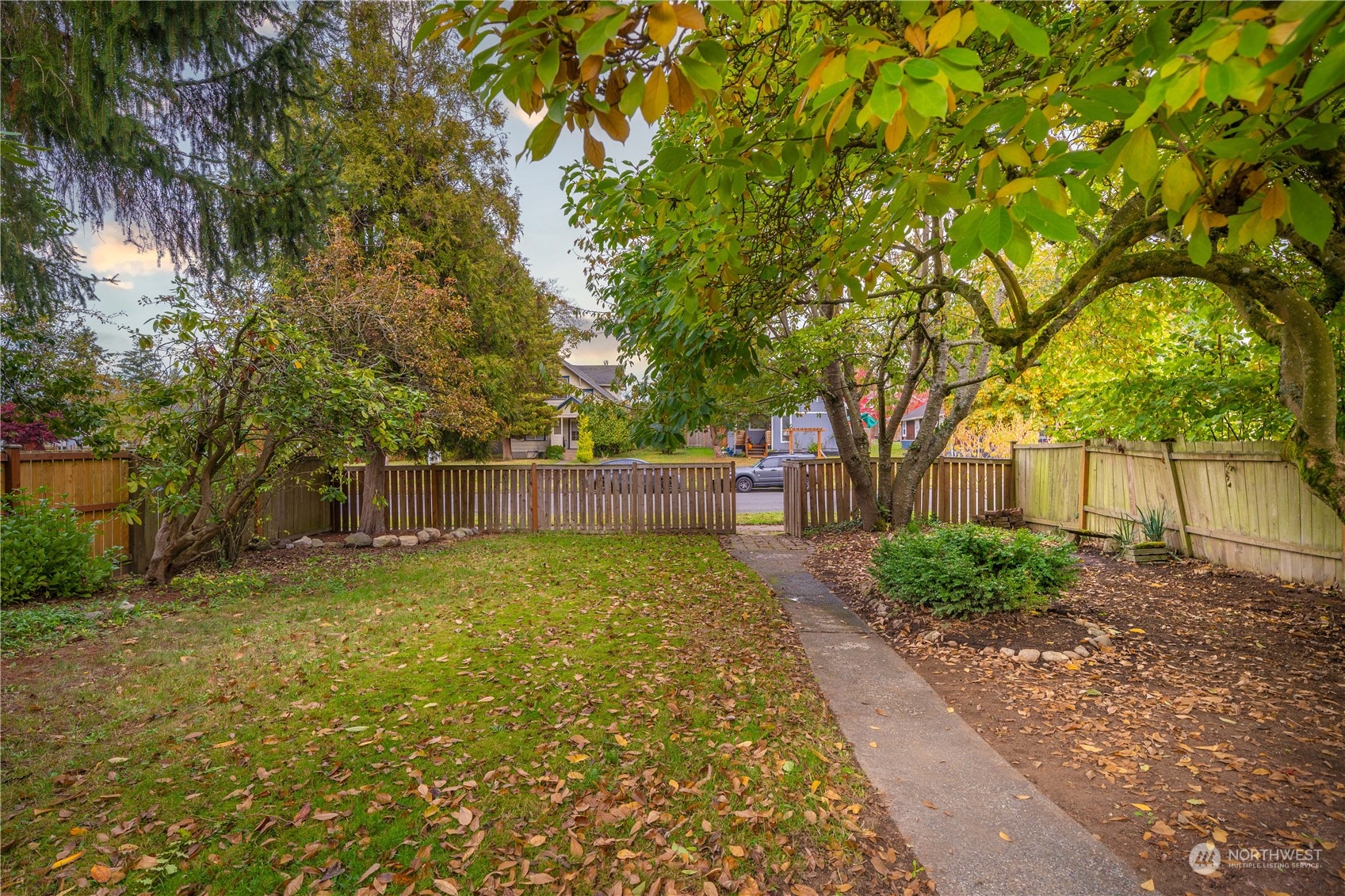 property viewer photo 24