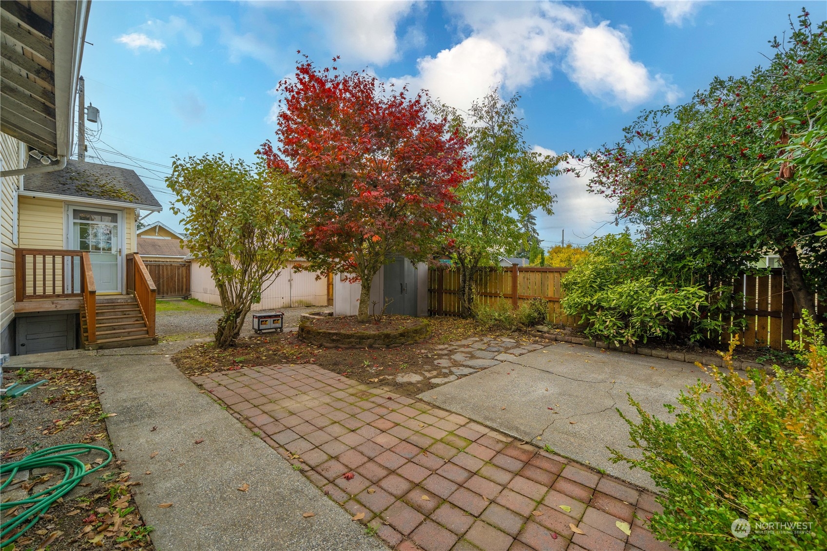 property viewer photo 27