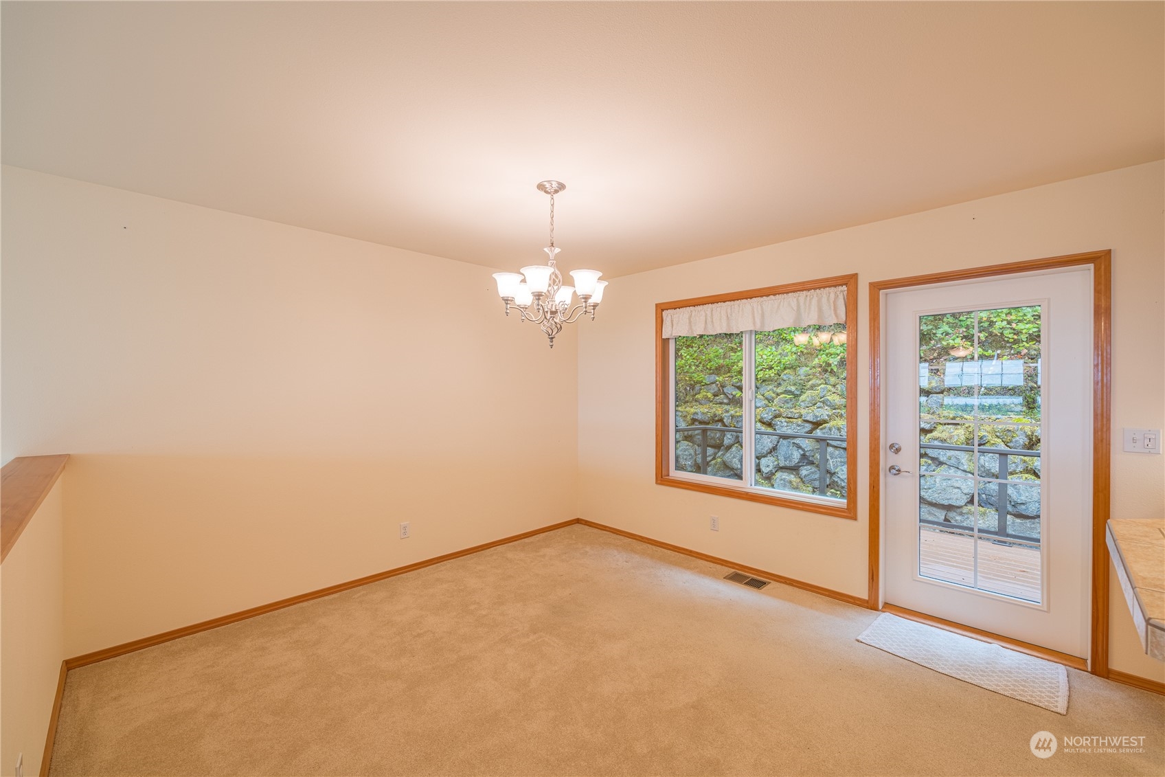 property viewer photo 12