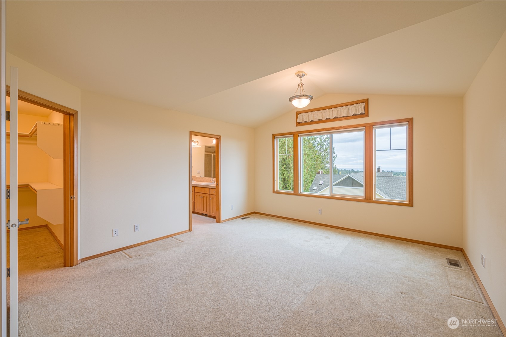 property viewer photo 17