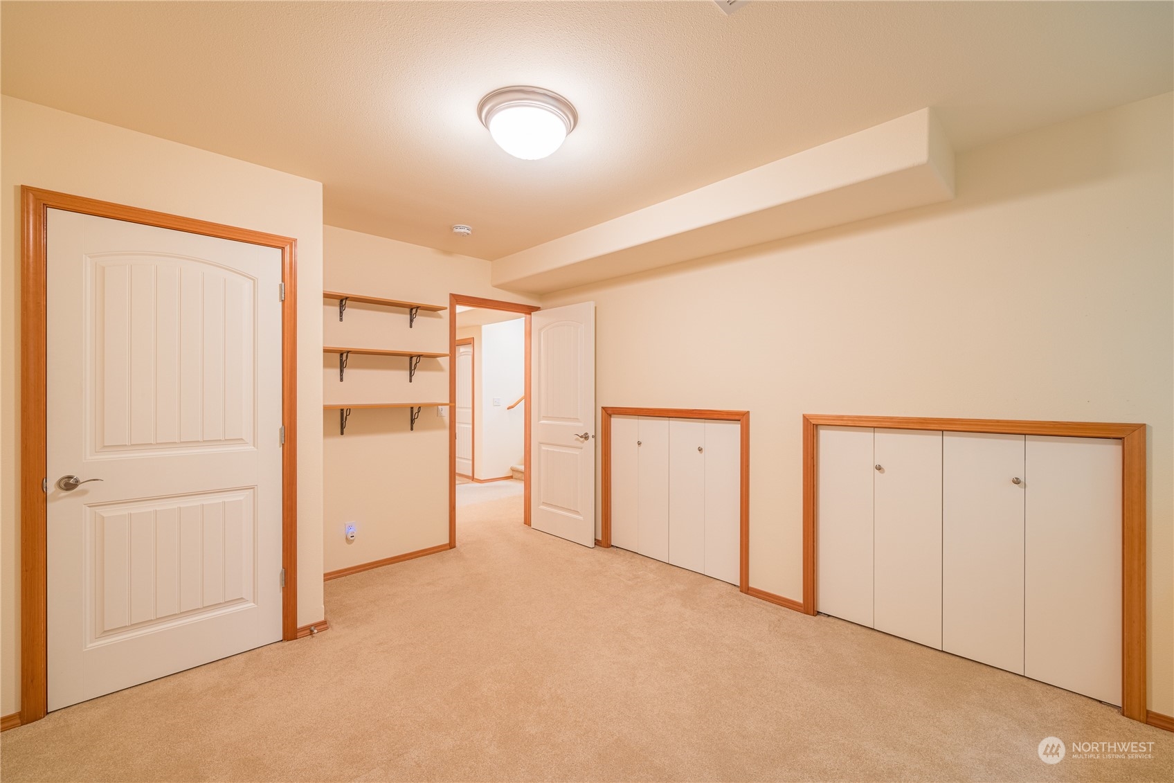property viewer photo 27