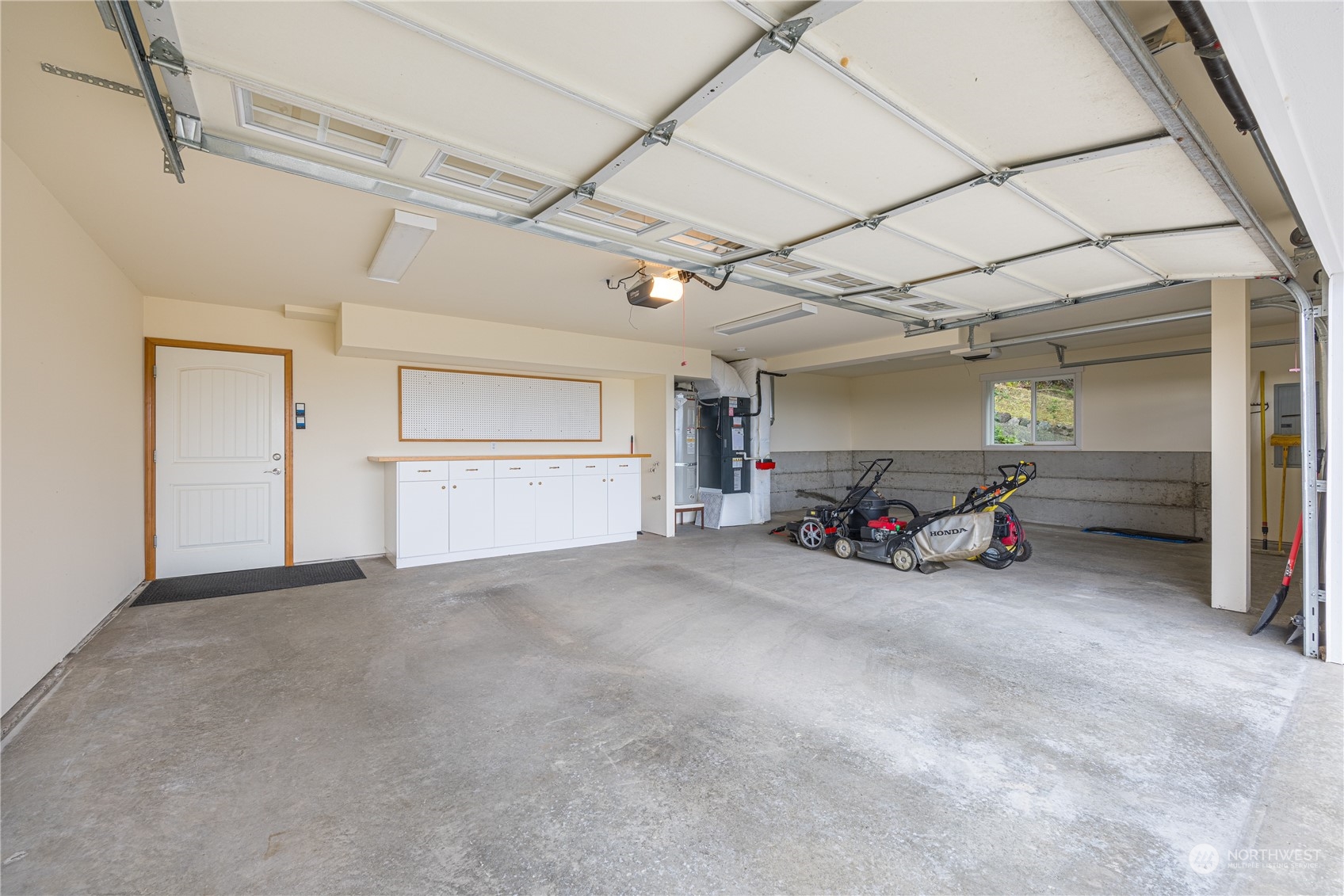 property viewer photo 33