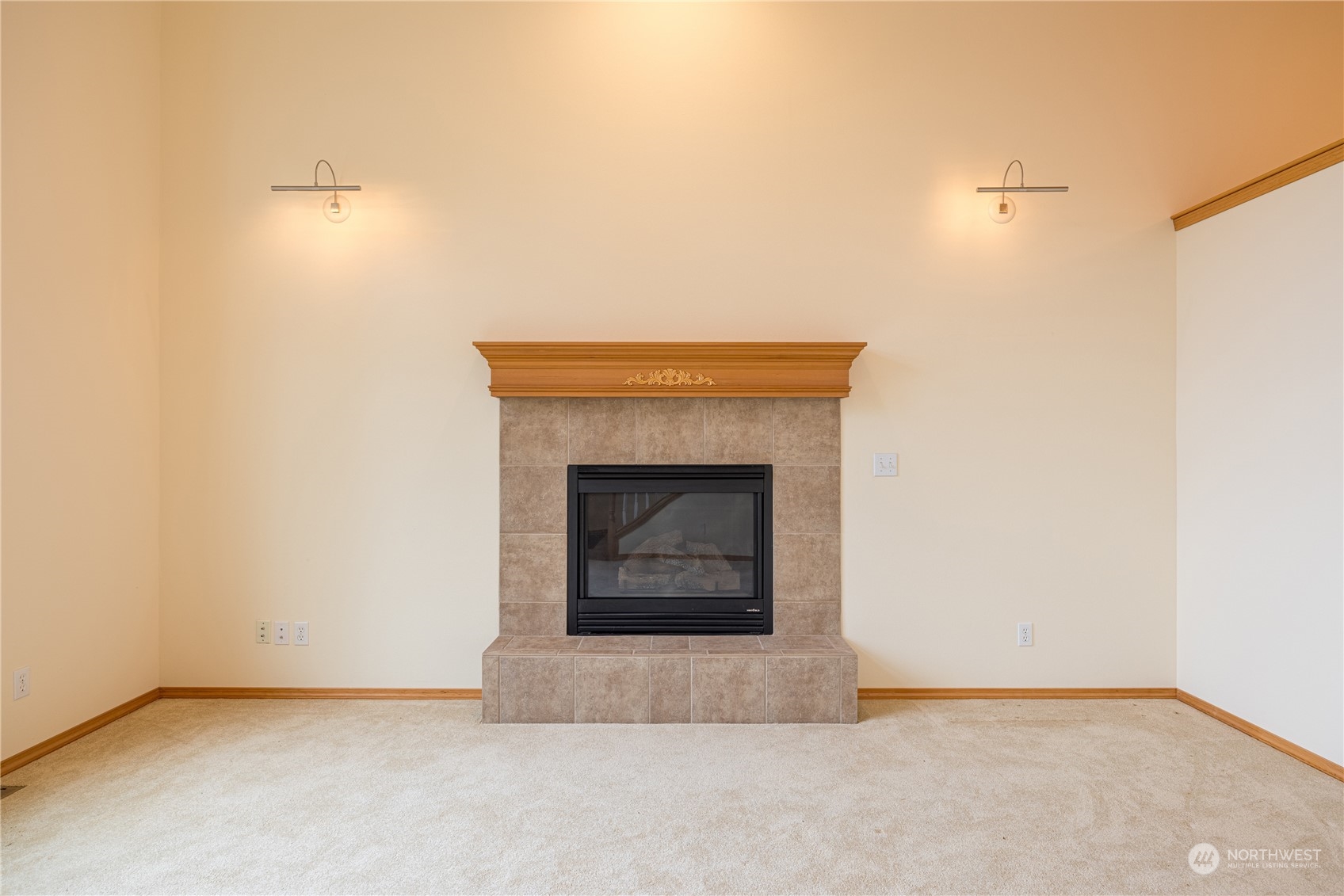 property viewer photo 9
