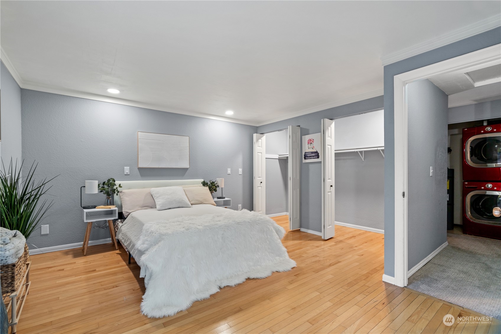 property viewer photo 16