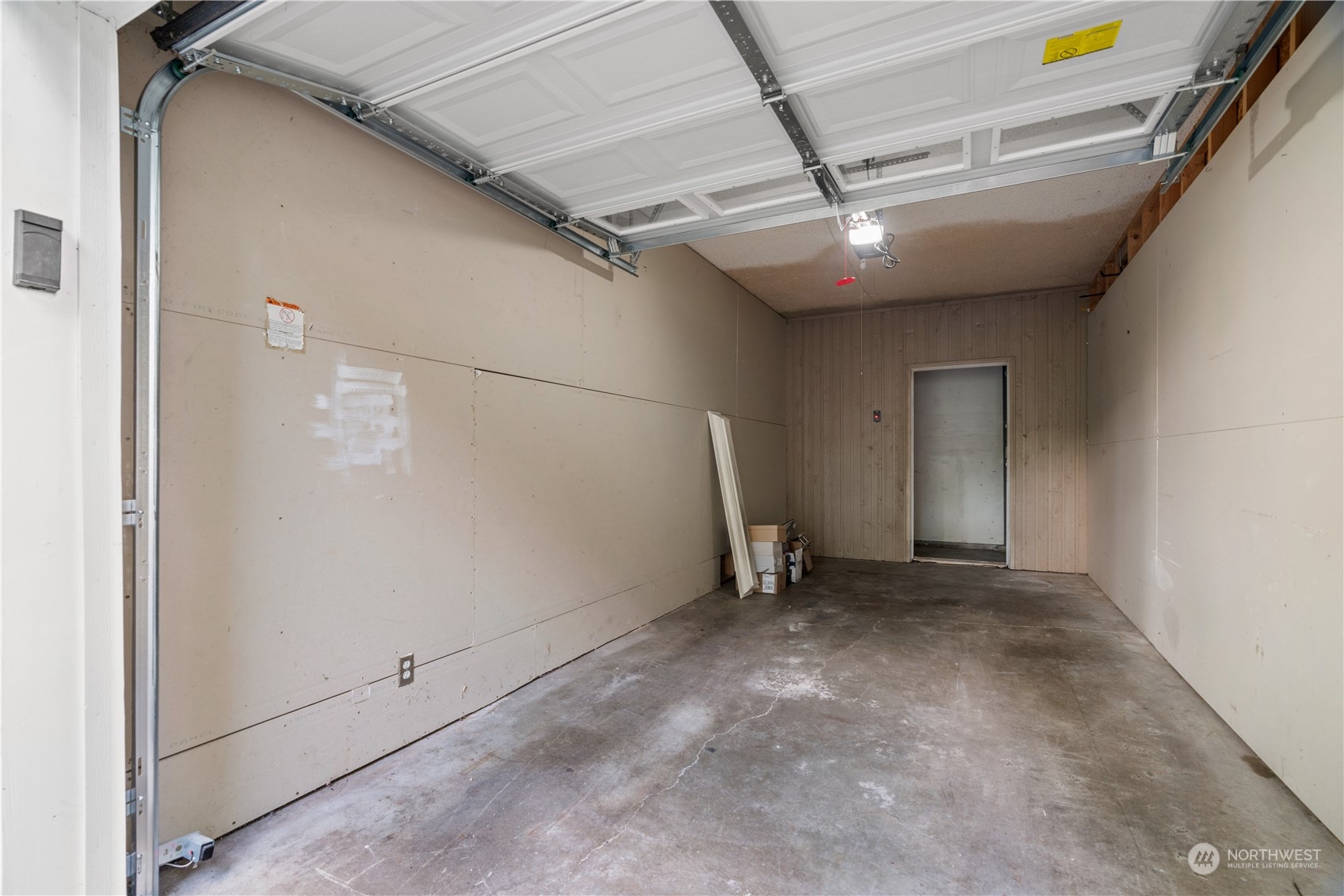 property viewer photo 23