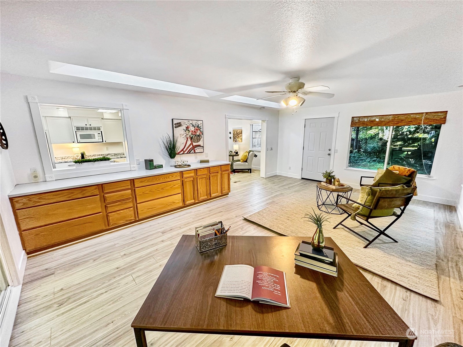 property viewer photo 19