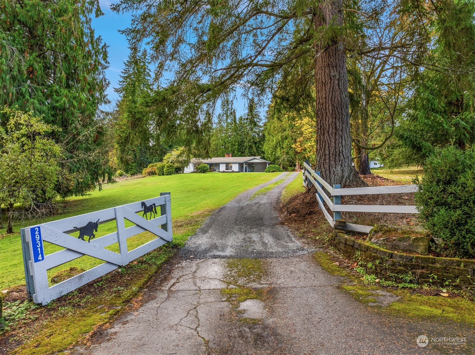 property viewer photo 7
