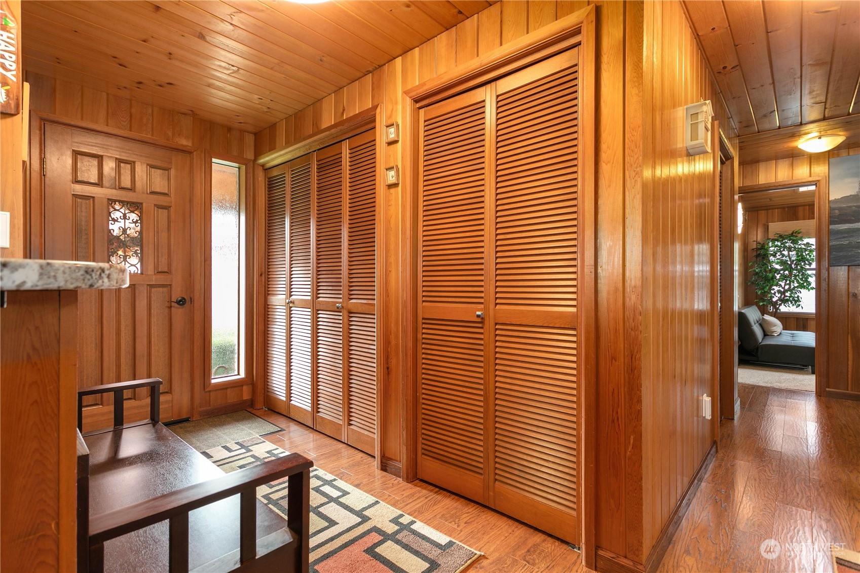 property viewer photo 5