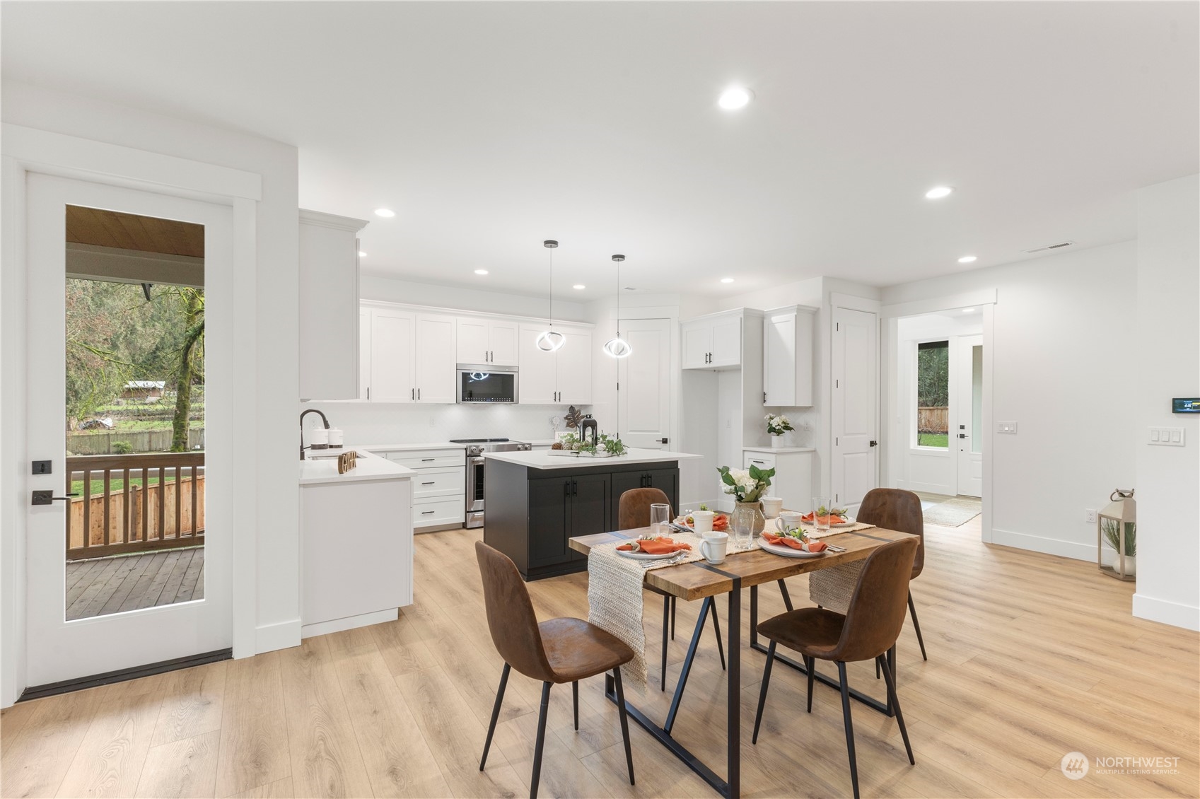 property viewer photo 13