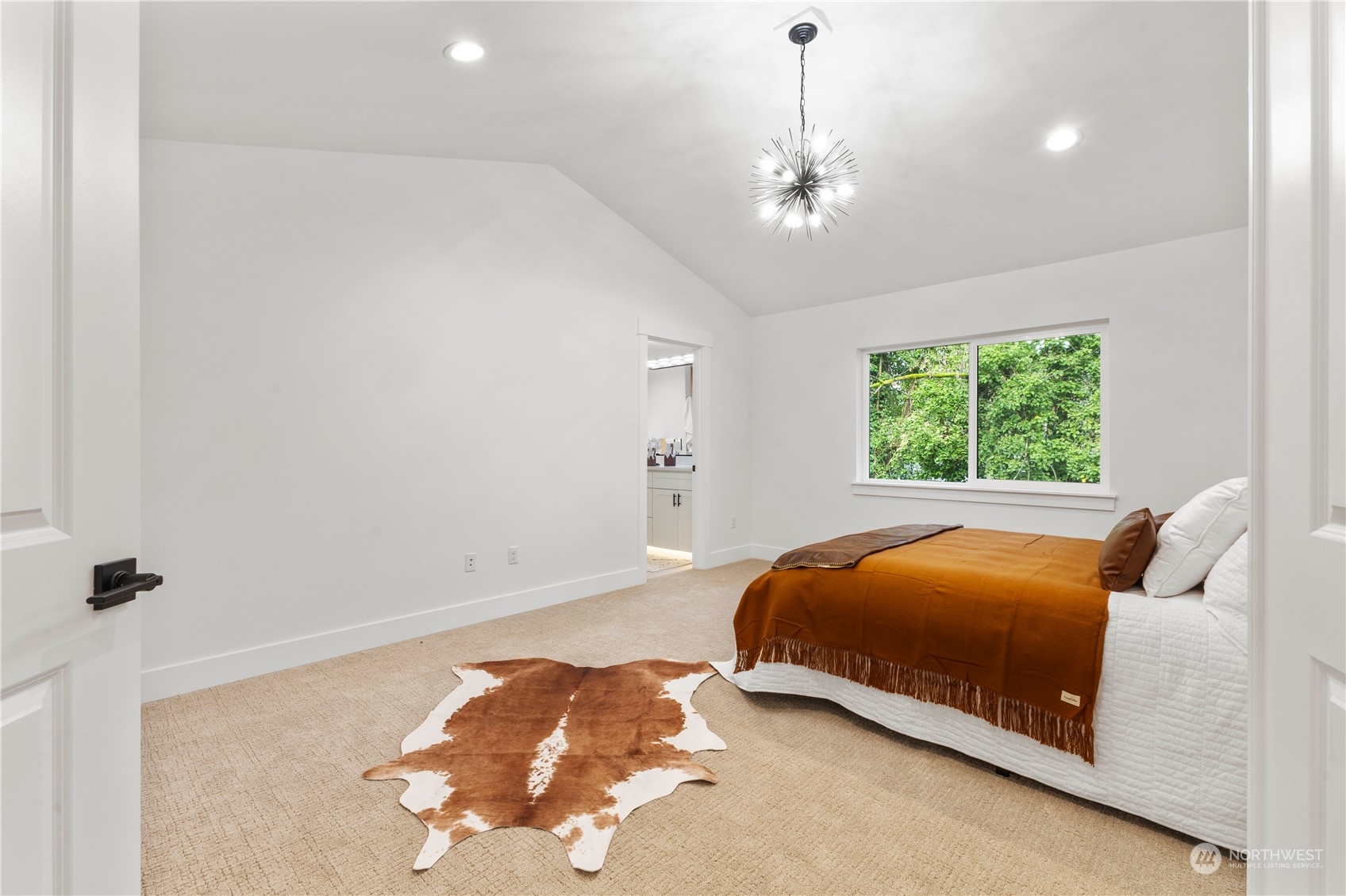 property viewer photo 17
