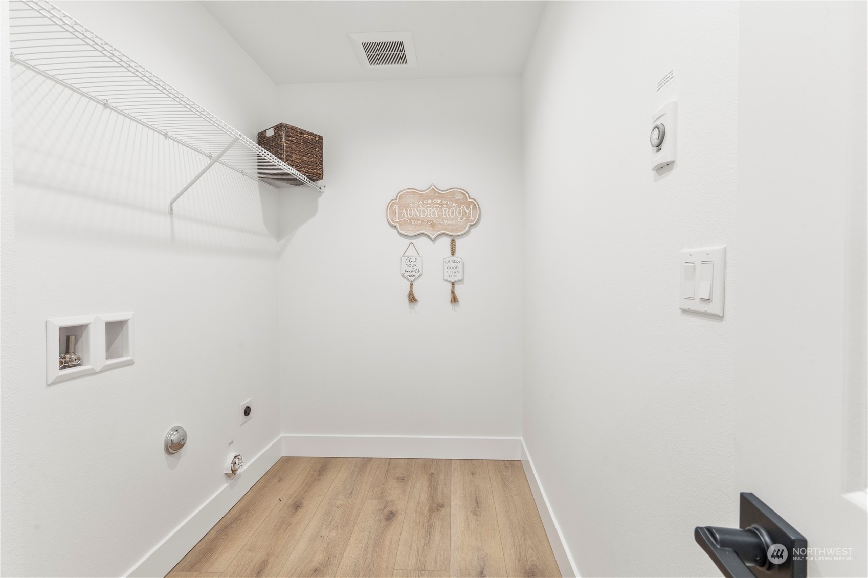 property viewer photo 22