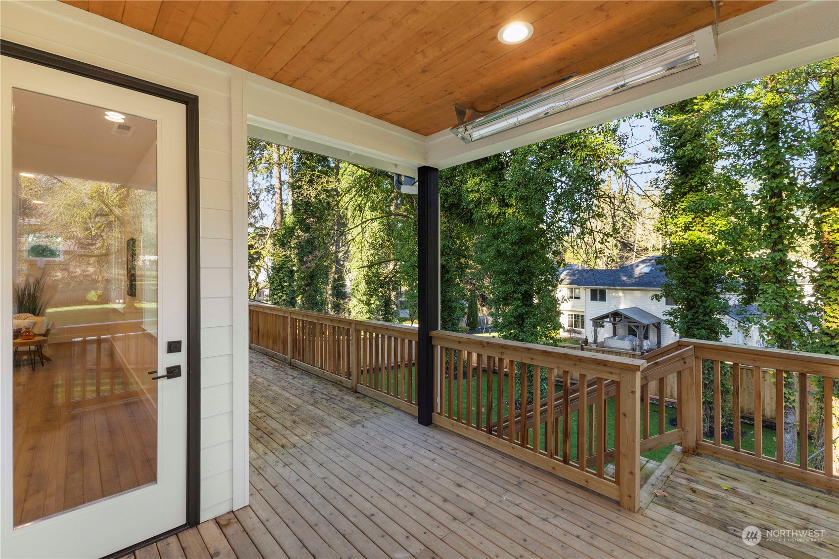 property viewer photo 4
