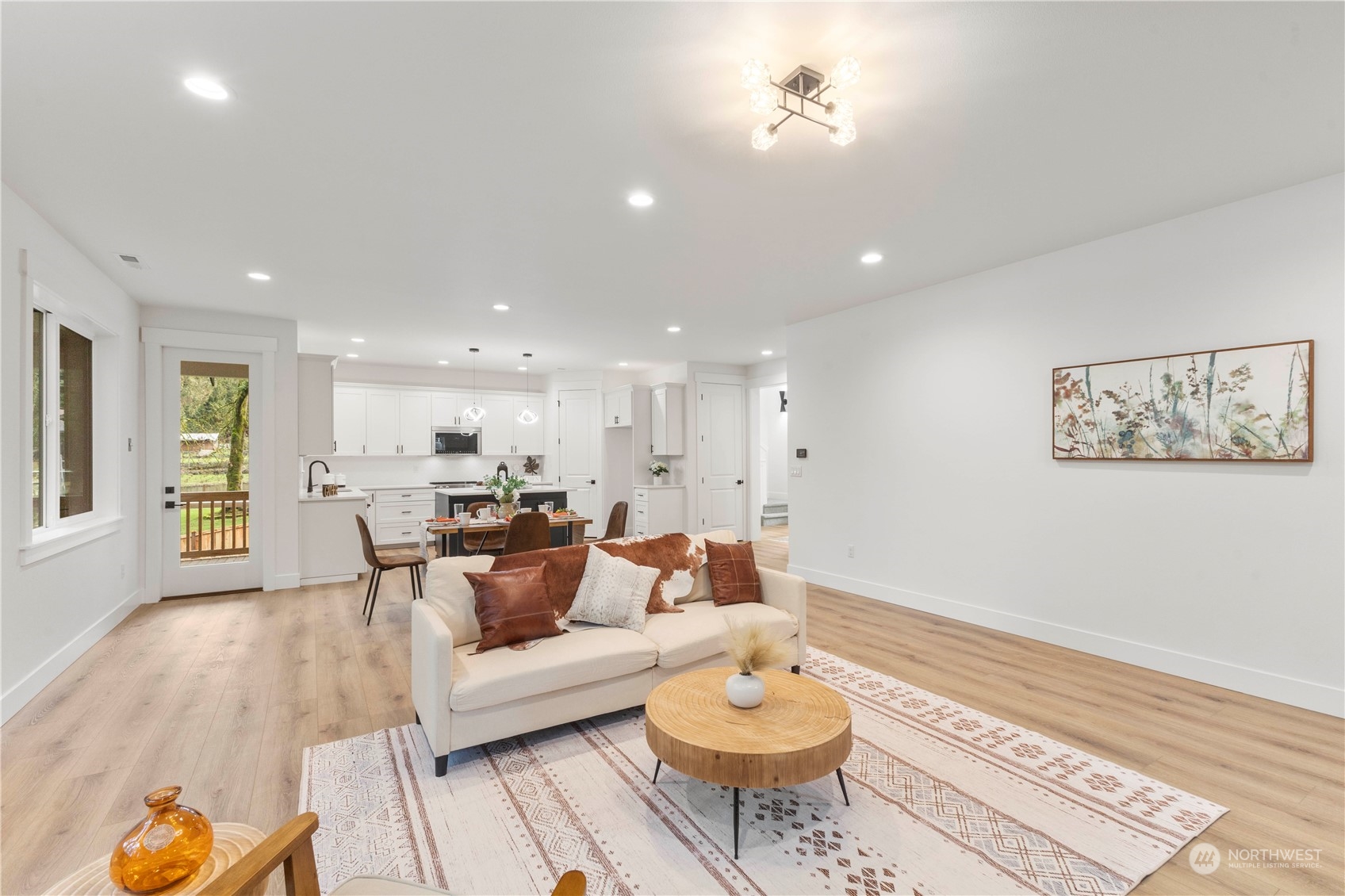 property viewer photo 6