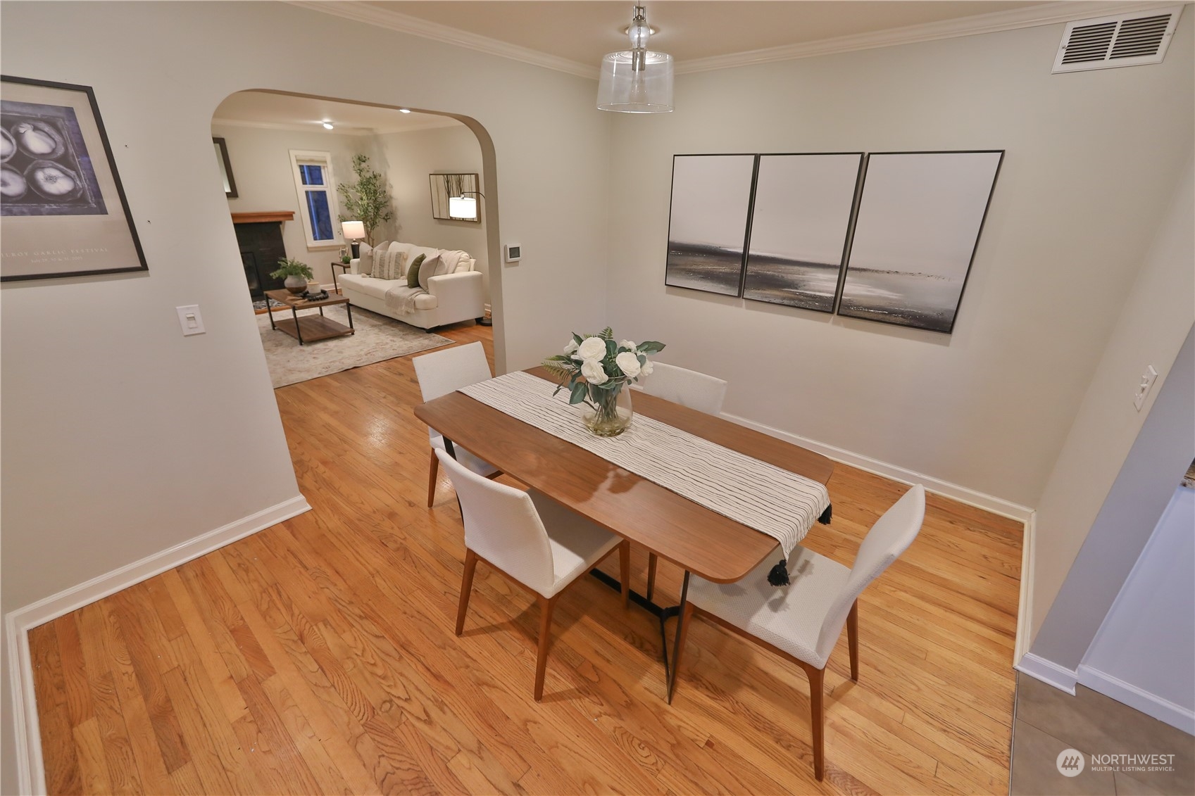 property viewer photo 7
