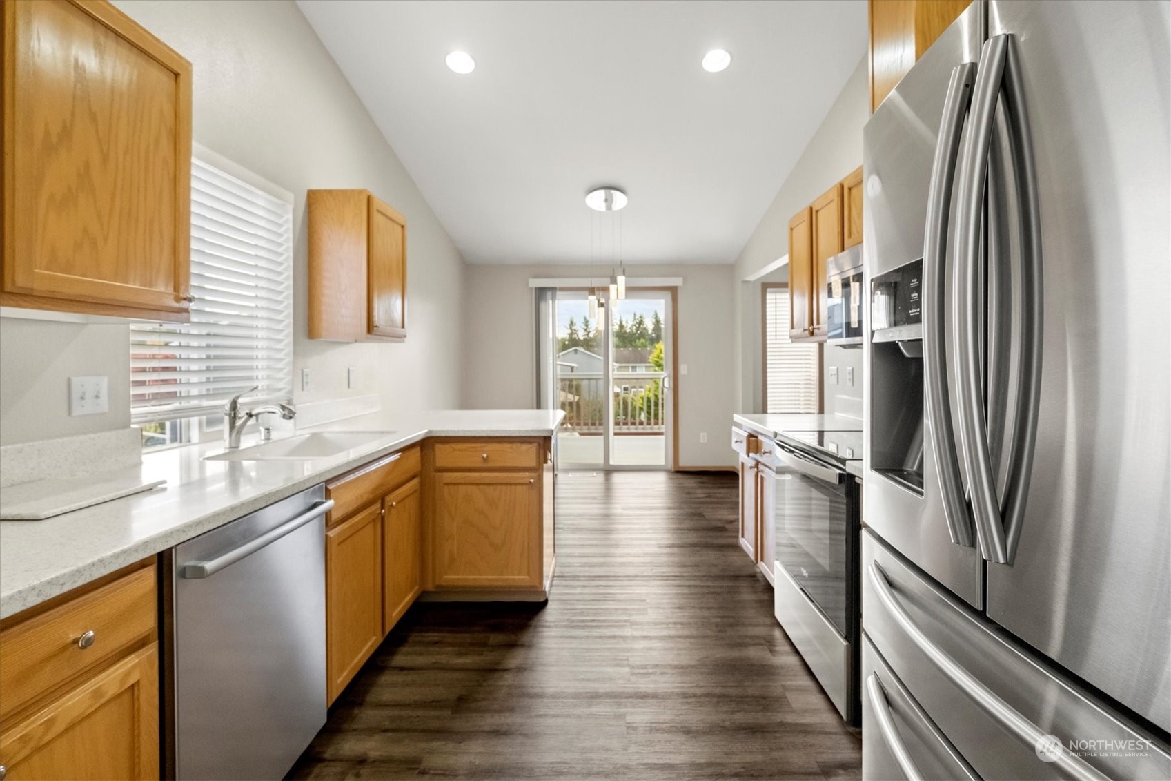 property viewer photo 10