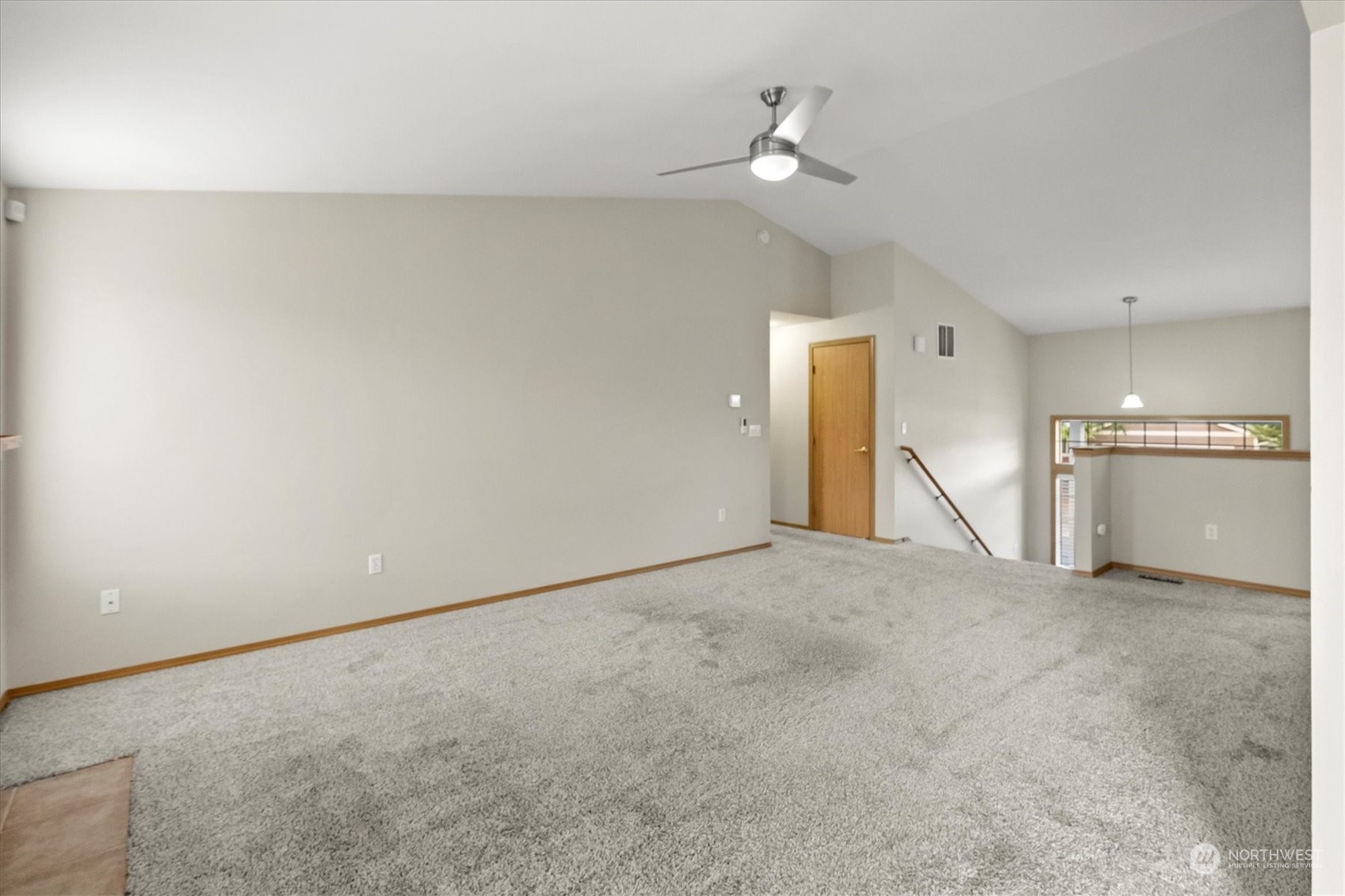 property viewer photo 13