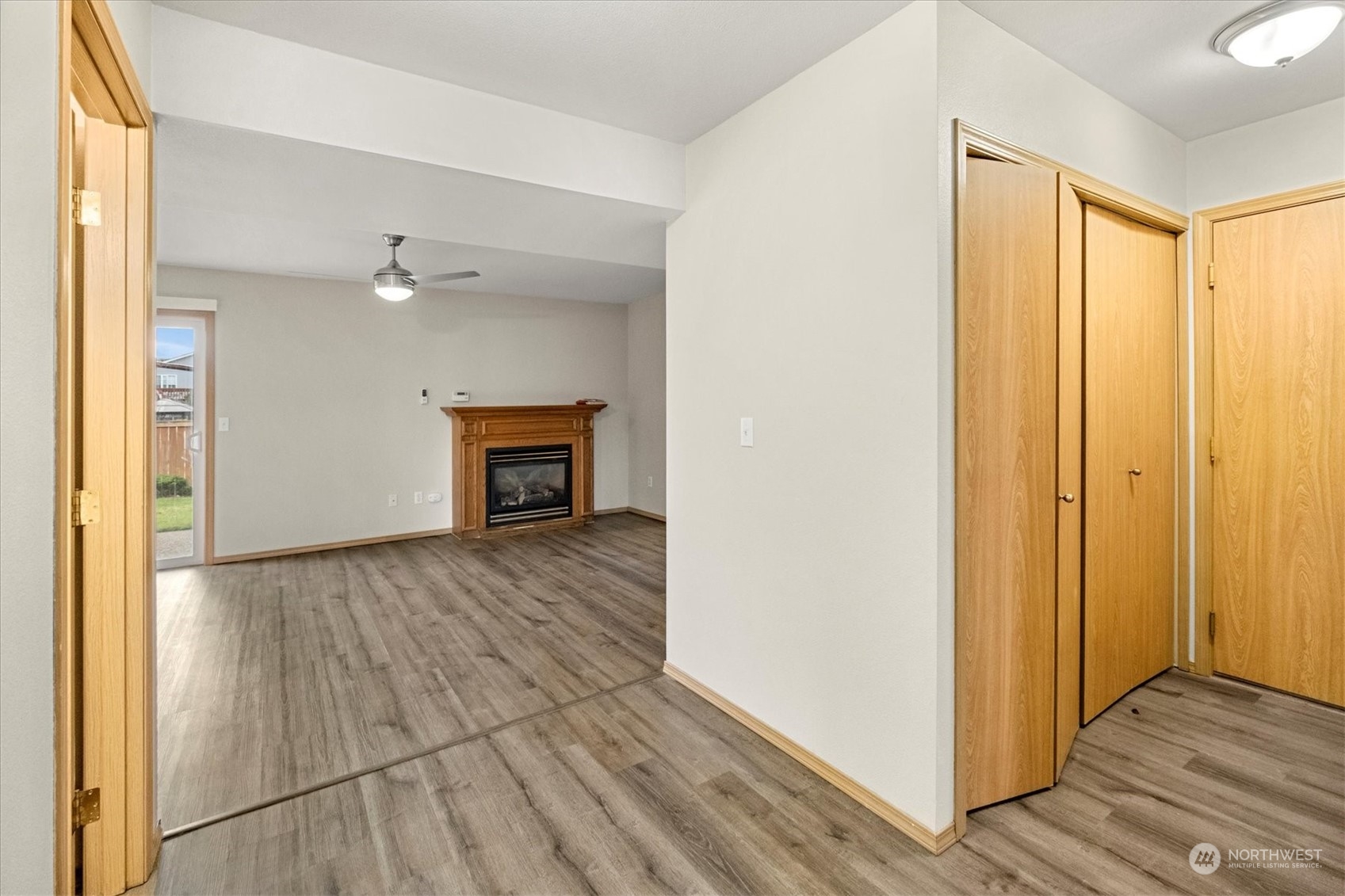 property viewer photo 23