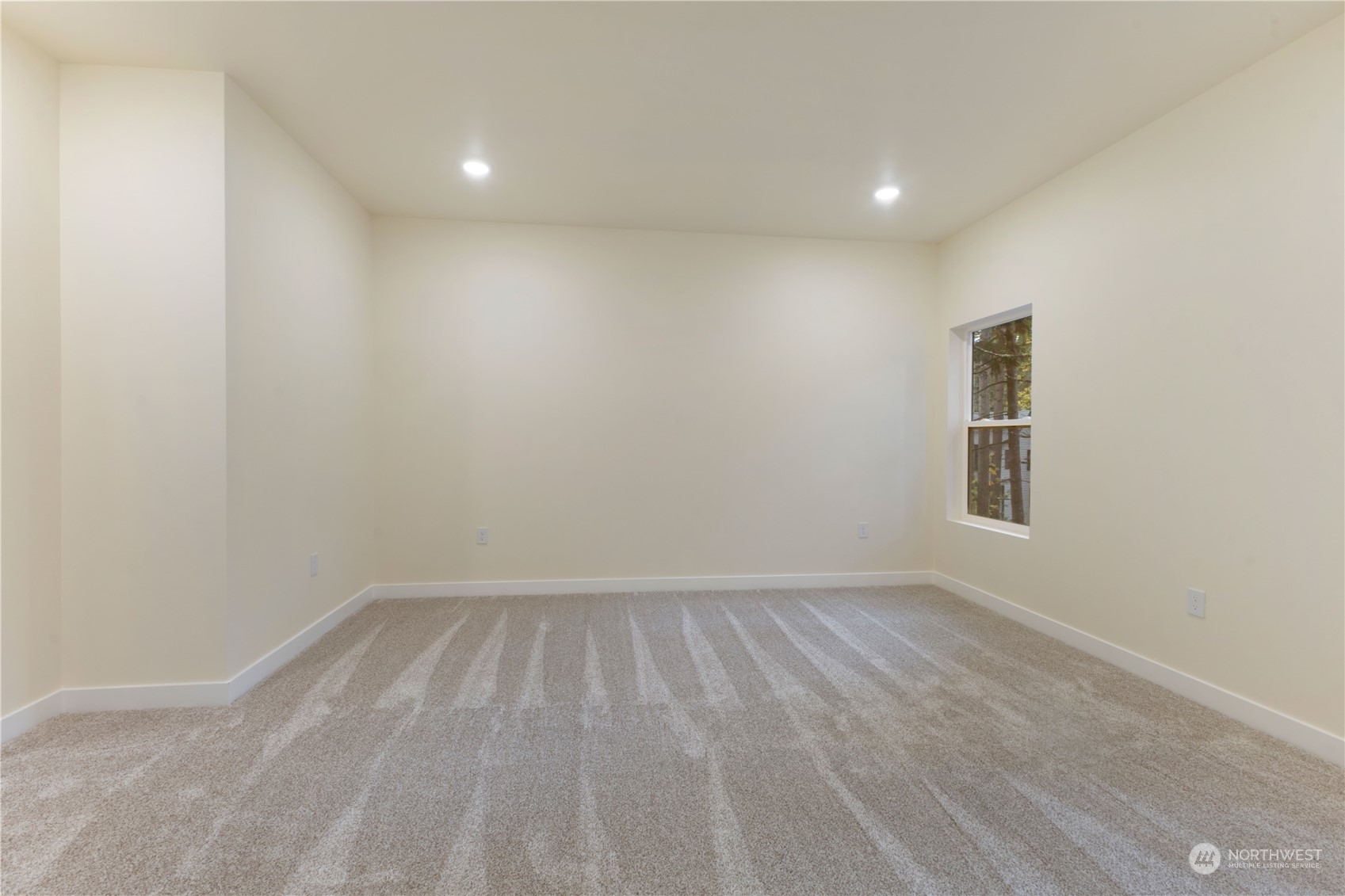 property viewer photo 13