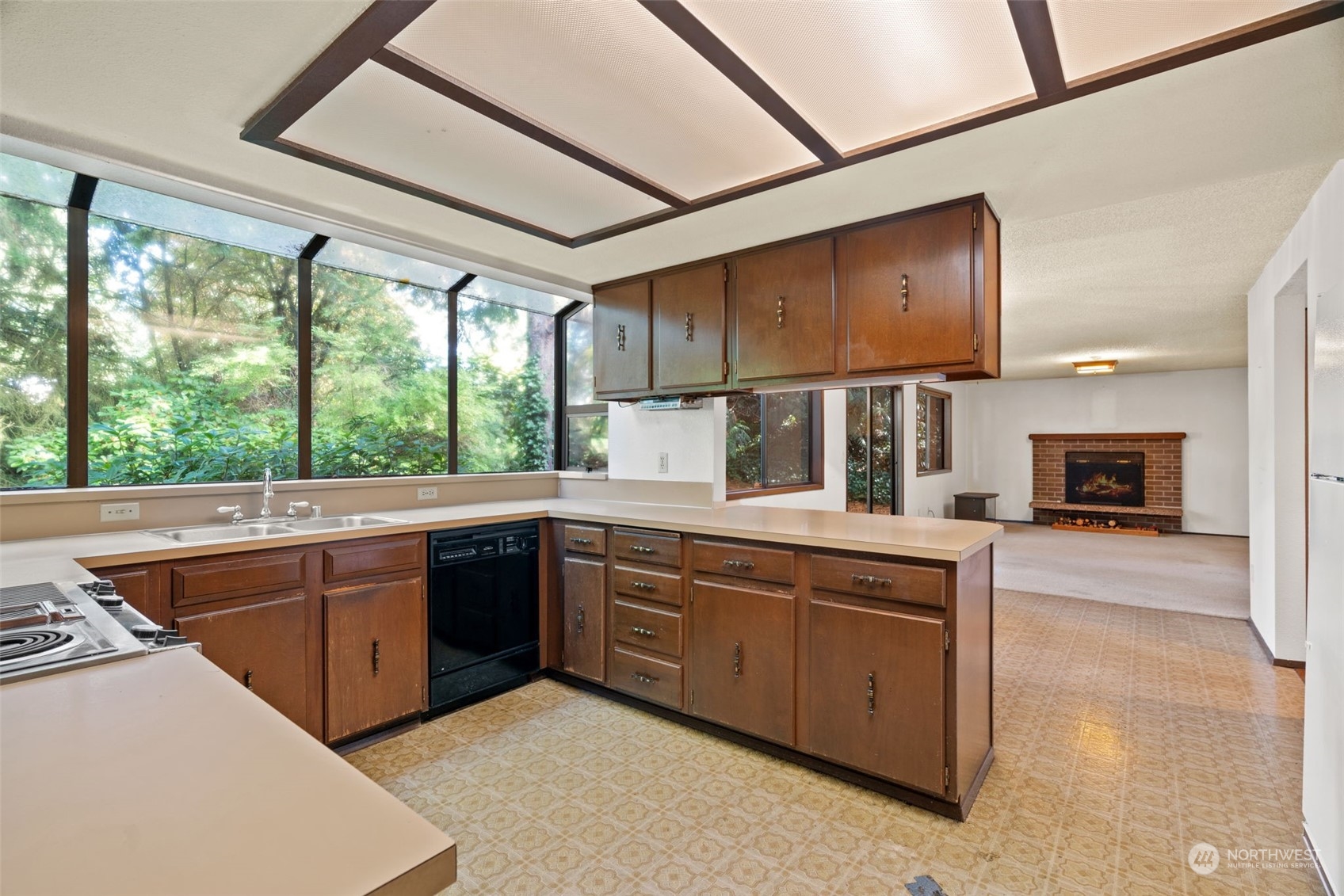property viewer photo 11