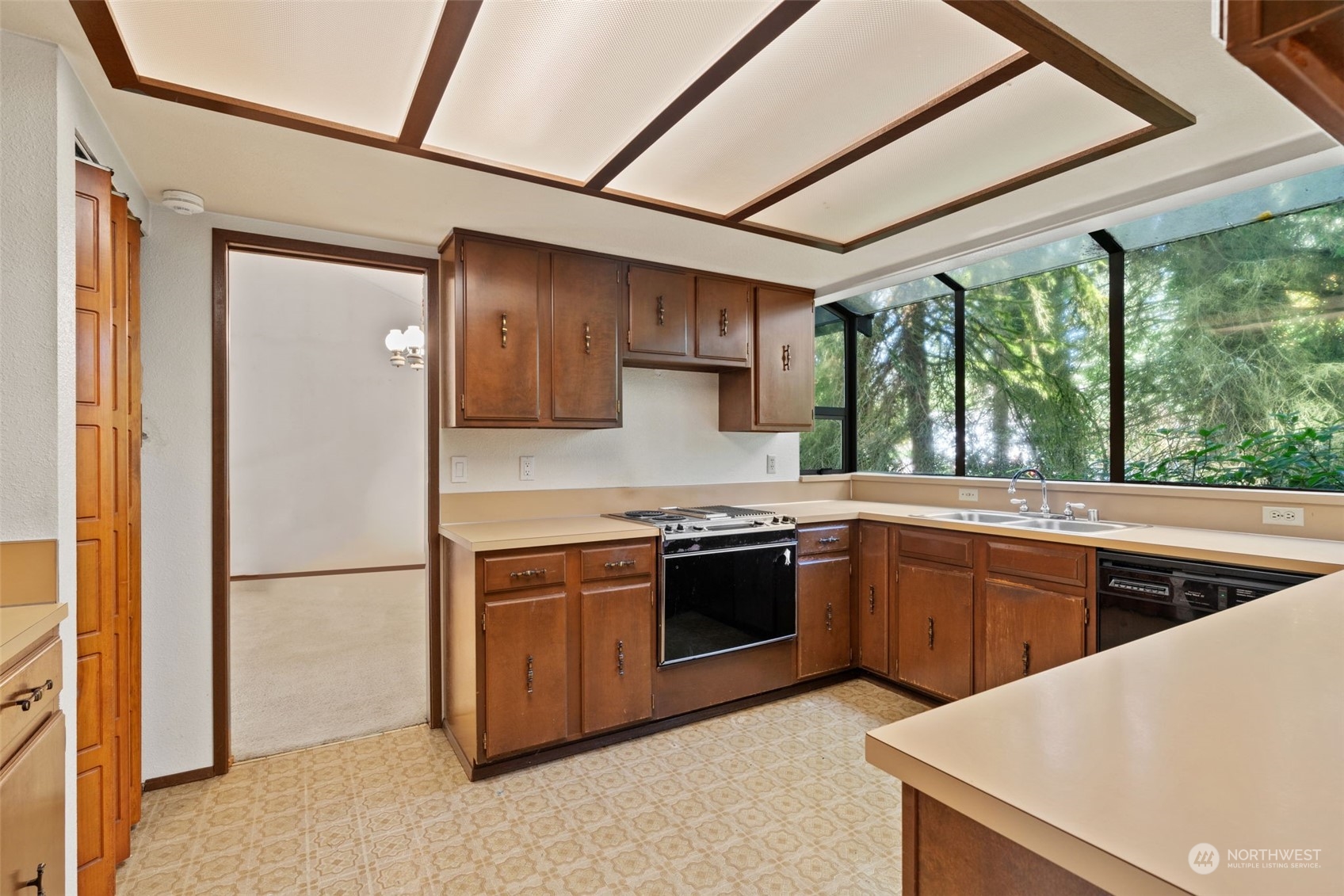 property viewer photo 13