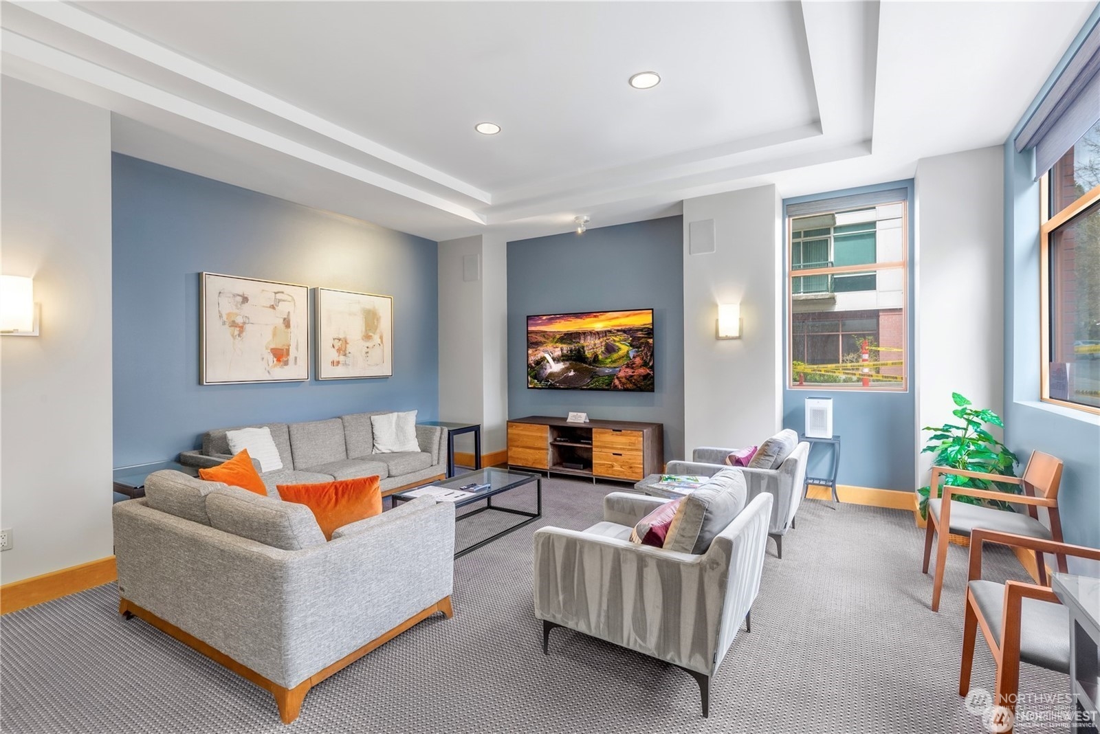 property viewer photo 18
