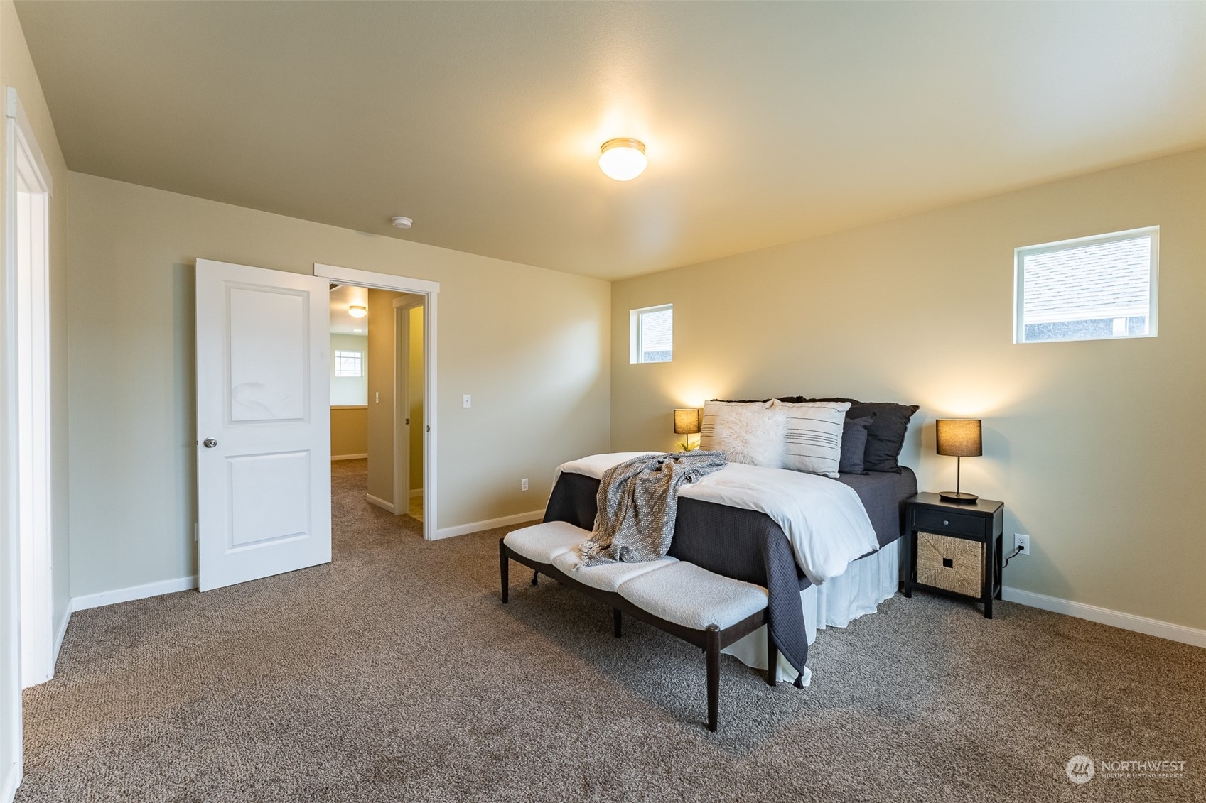 property viewer photo 28