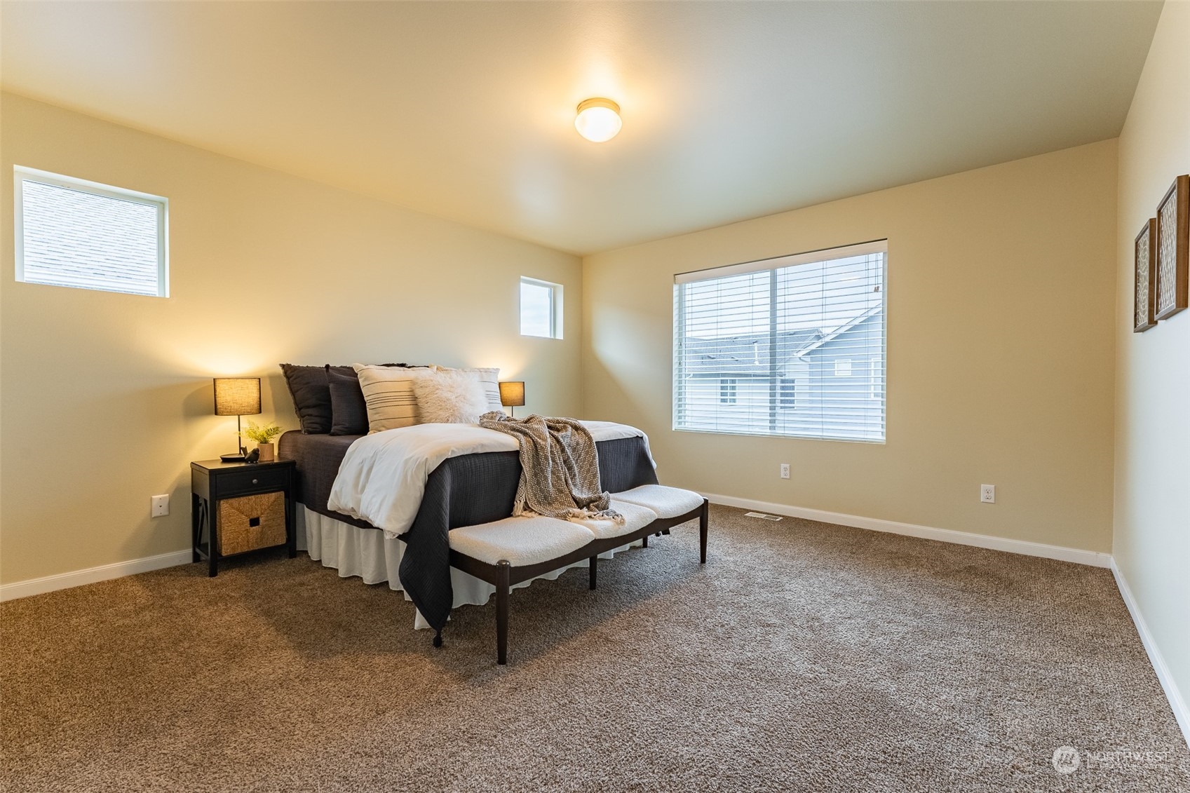 property viewer photo 29
