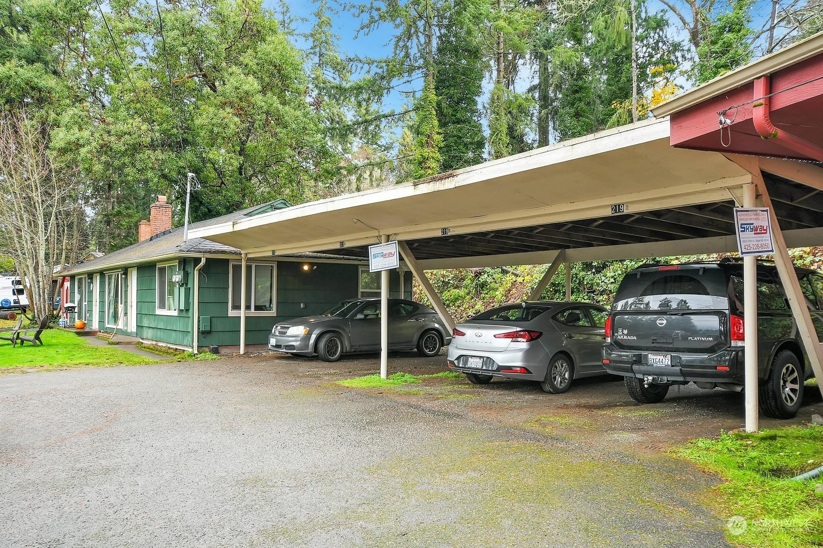 property viewer photo 1
