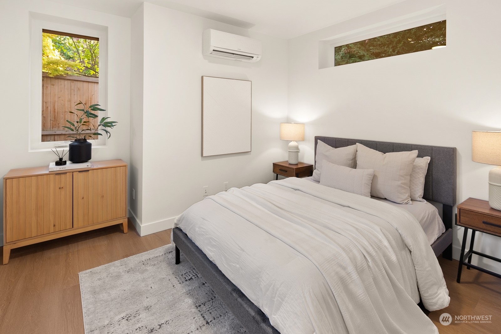 property viewer photo 23