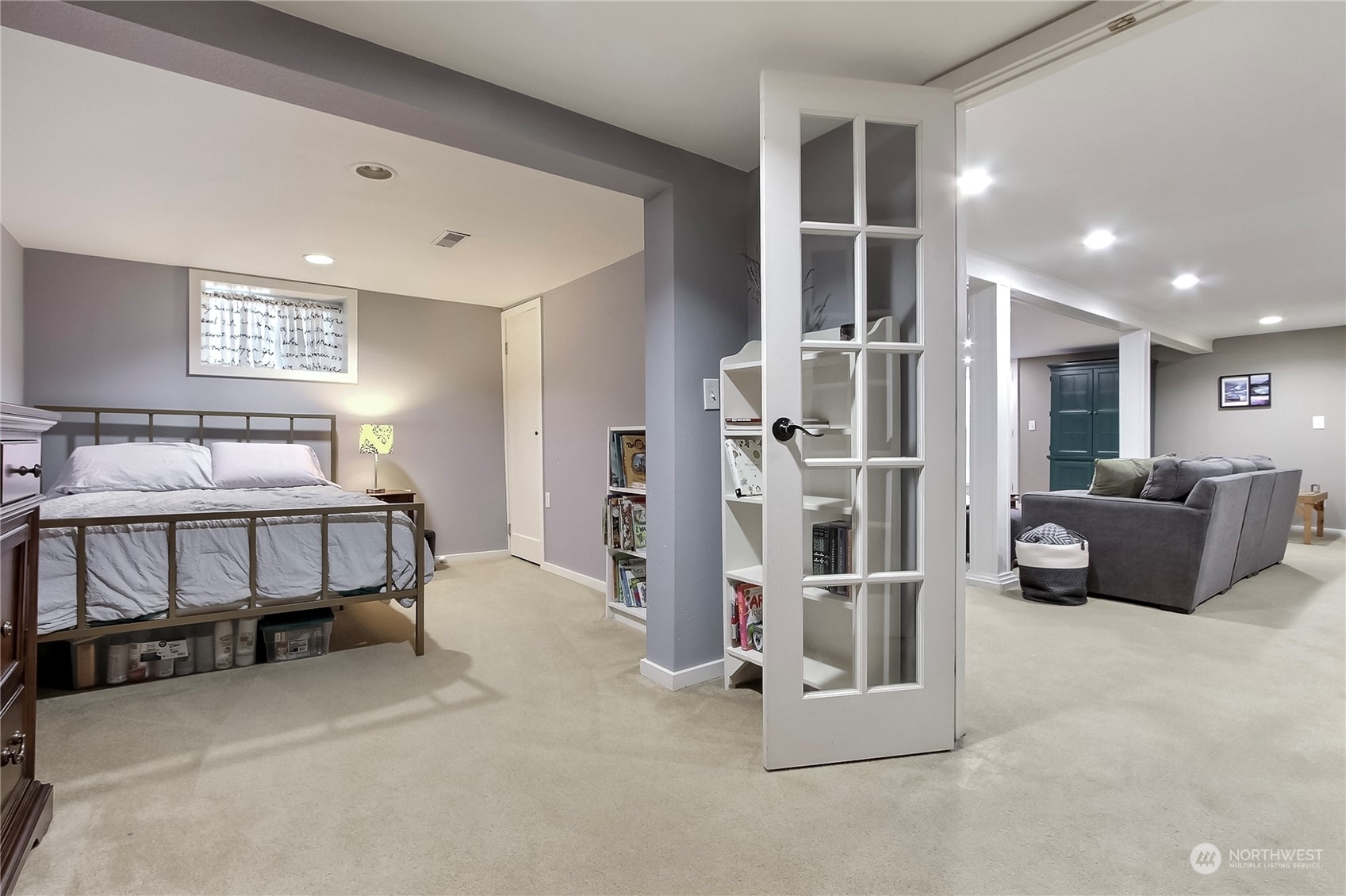 property viewer photo 23
