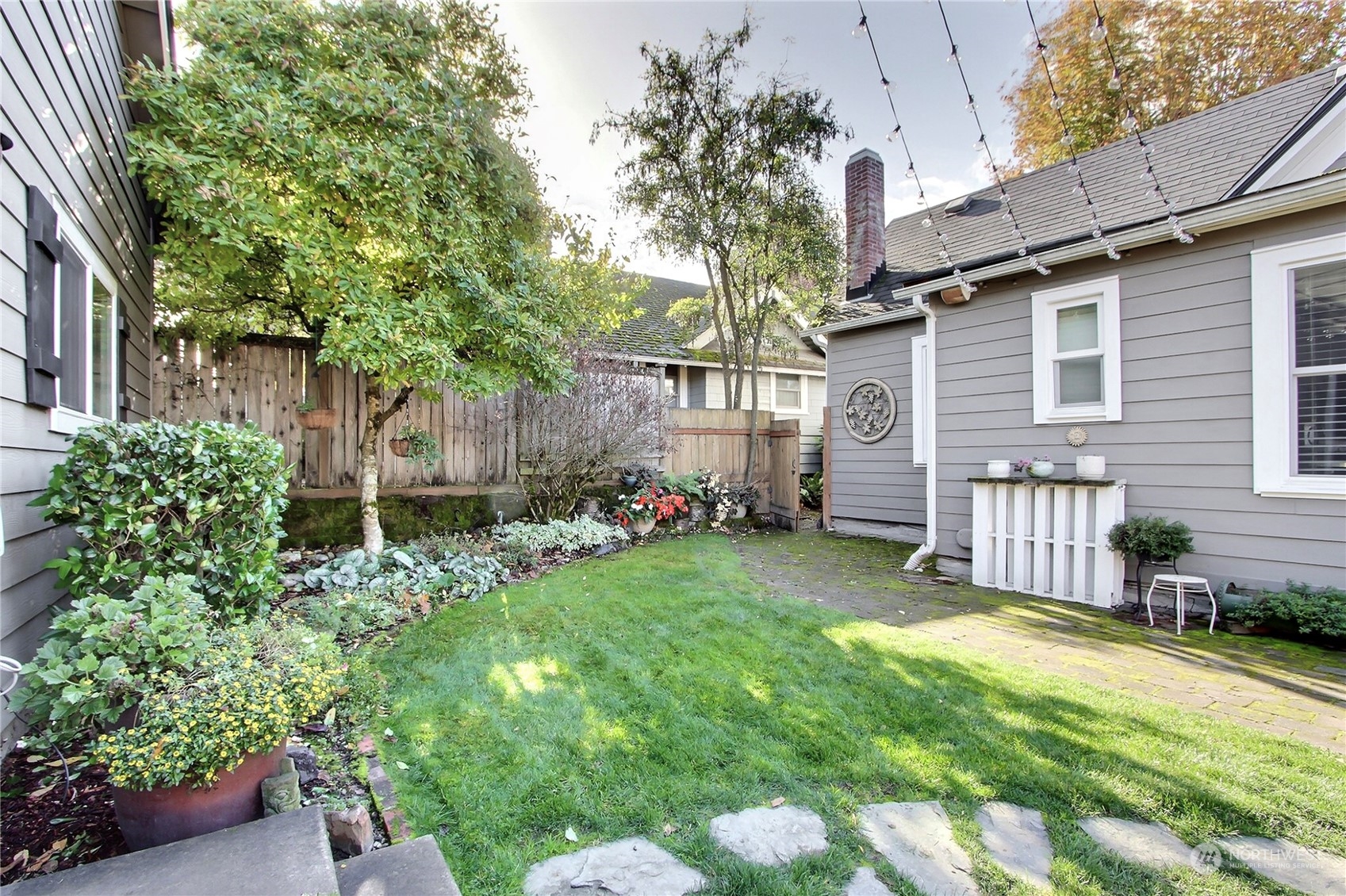 property viewer photo 24