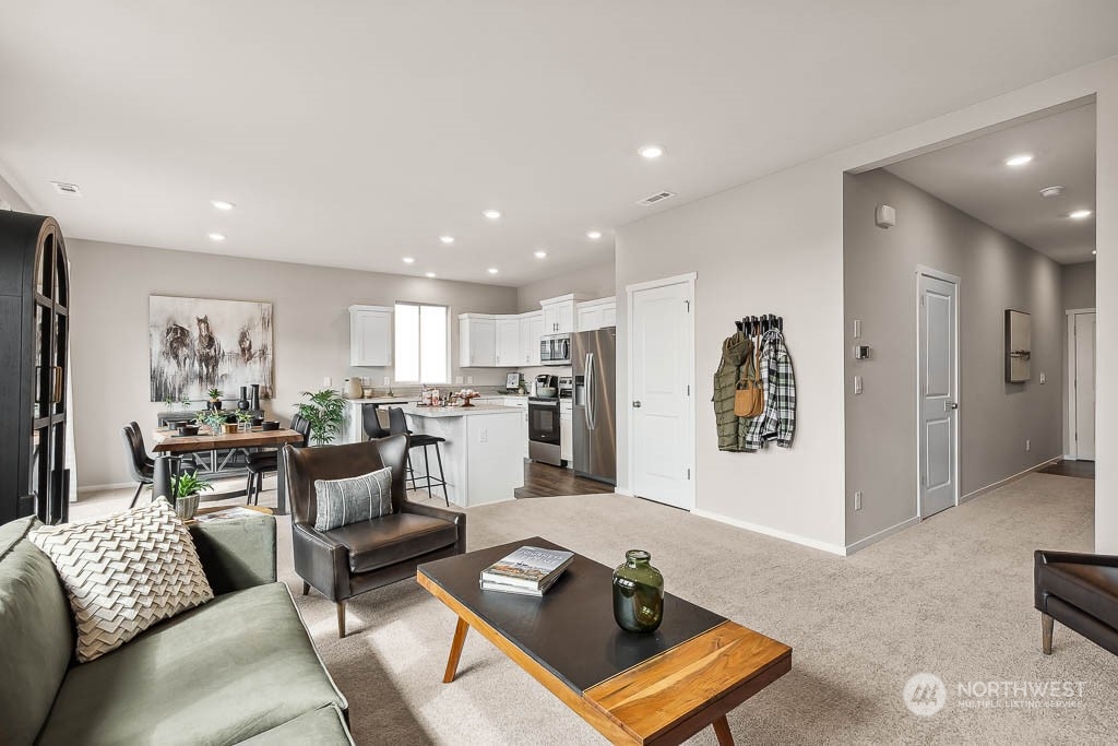 property viewer photo 10