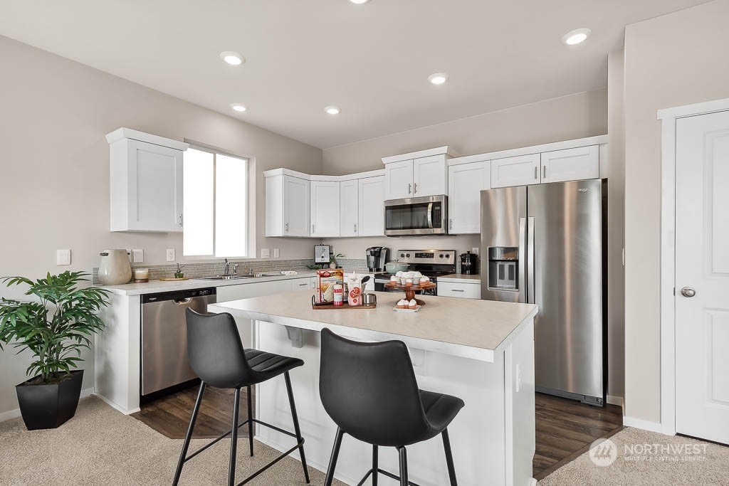 property viewer photo 16