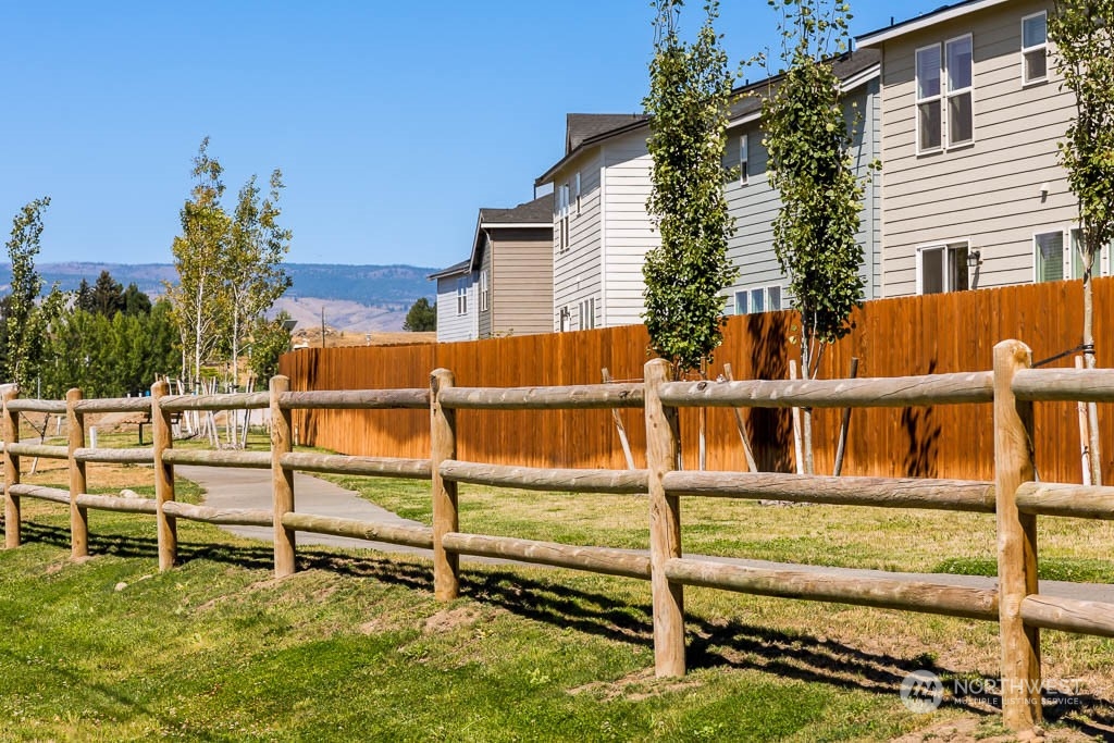 property viewer photo 30