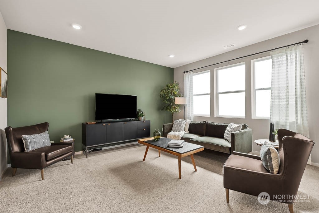 property viewer photo 7
