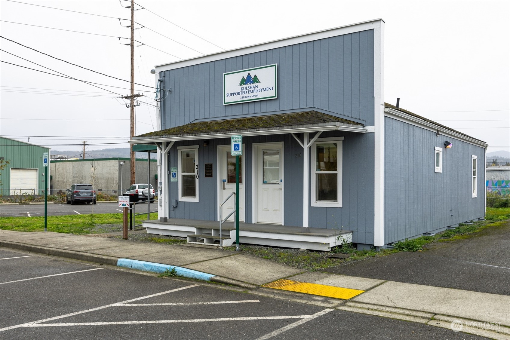main property photo 2