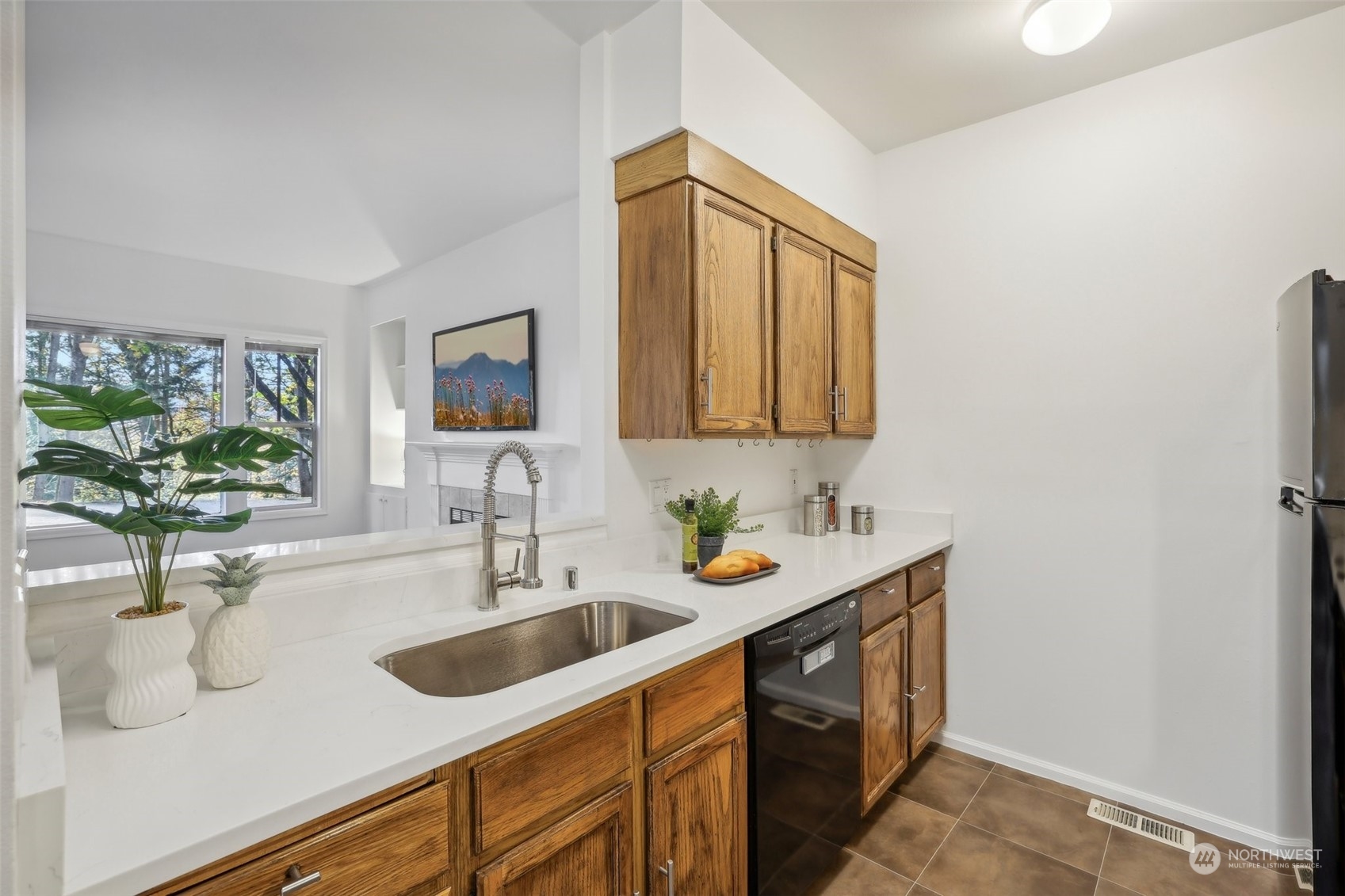property viewer photo 10
