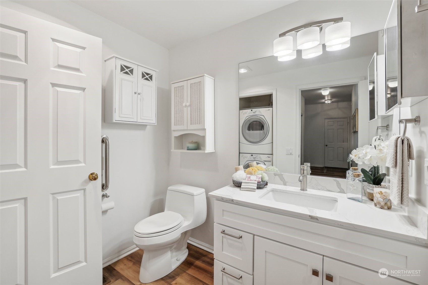 property viewer photo 19