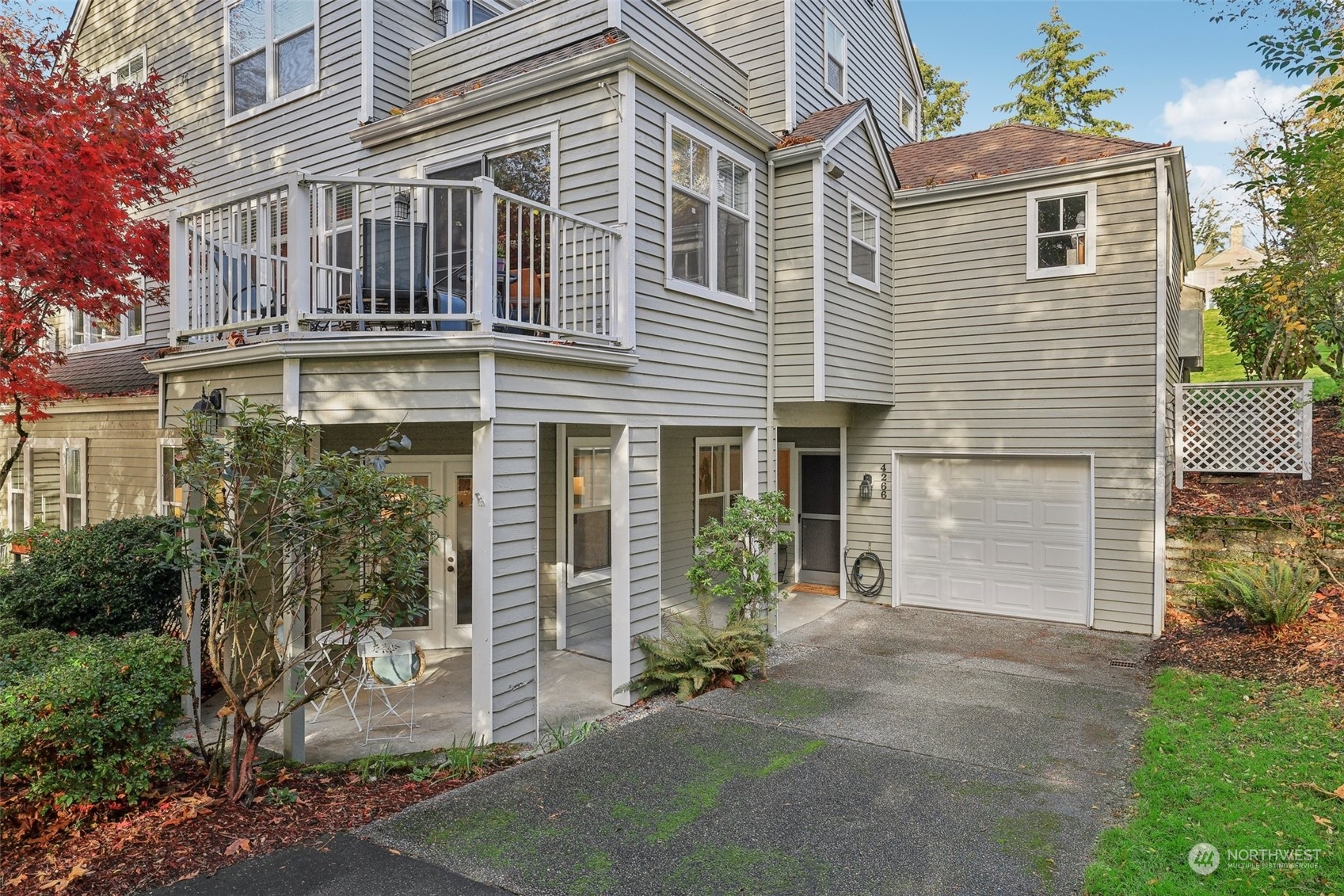 property viewer photo 2